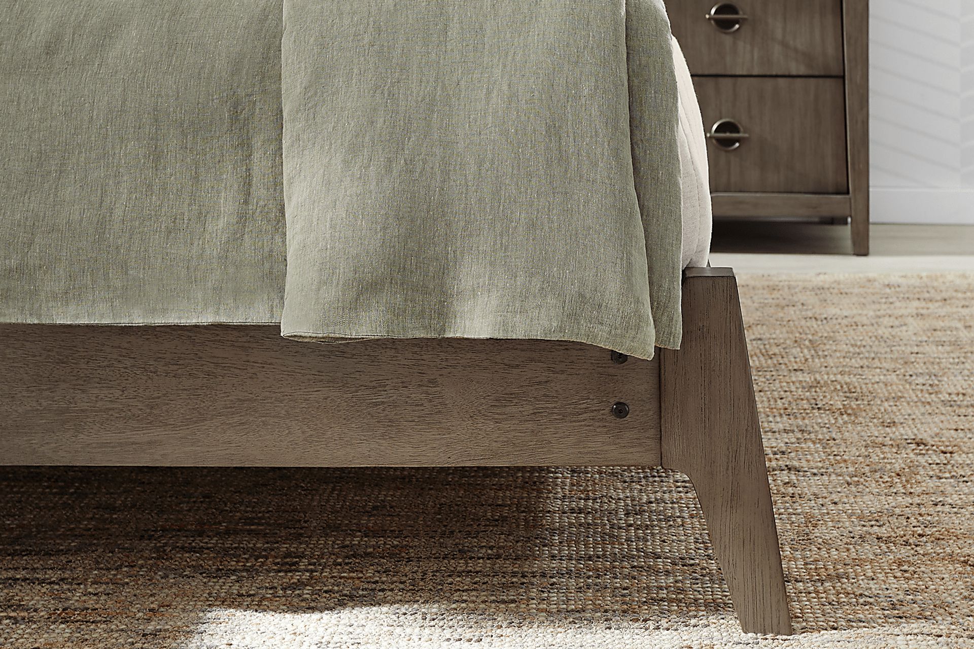 Jetty Beach Gray 3 Pc King Upholstered Bed - Image 3