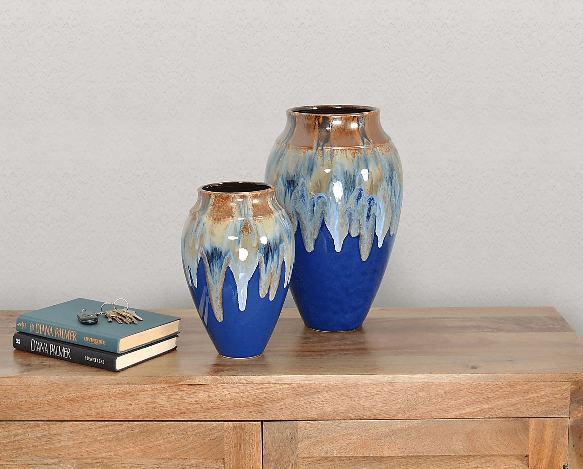 Jodelie Blue Vase, Set of 2 - Image 2