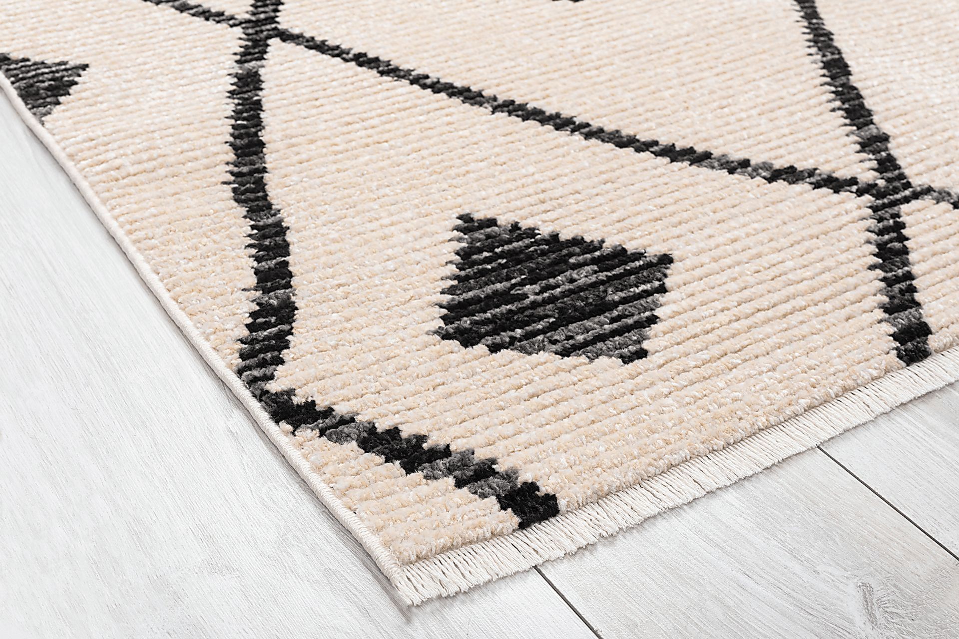 Jolcona Ivory 7'10 x 10'1 Rug - Image 4