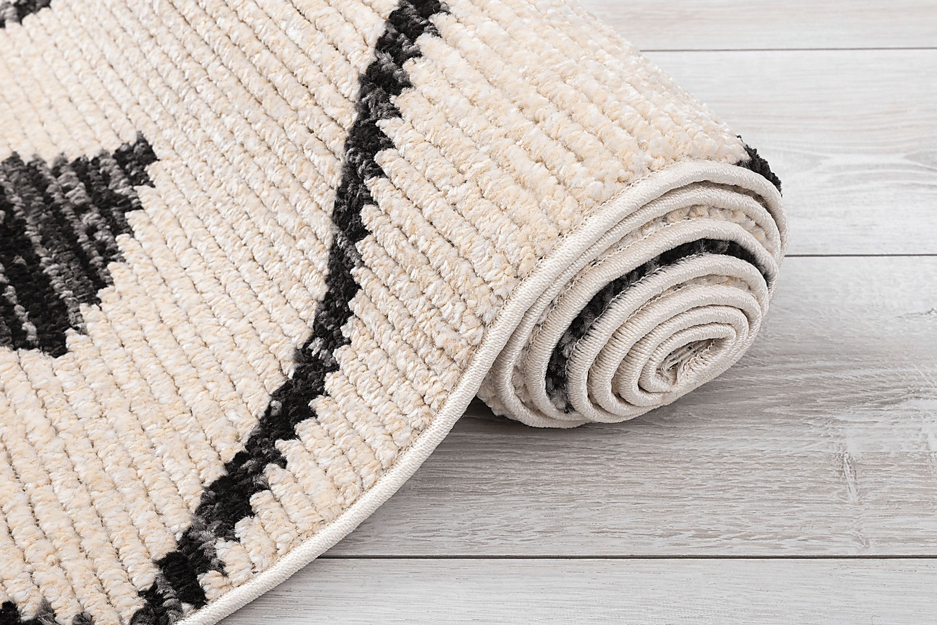 Jolcona Ivory 7'10 x 10'1 Rug - Image 8