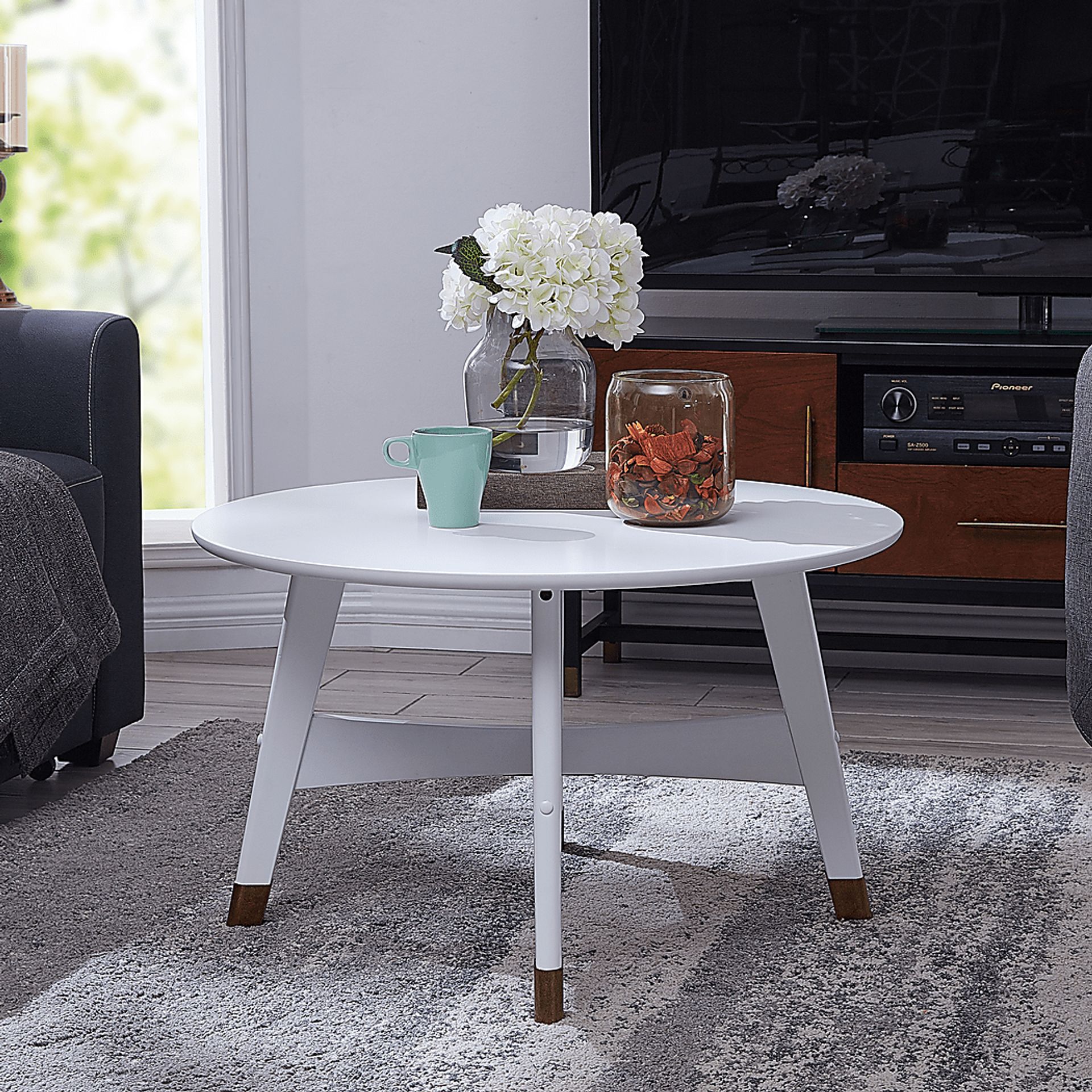 Jorine White Round Cocktail Table - Image 2
