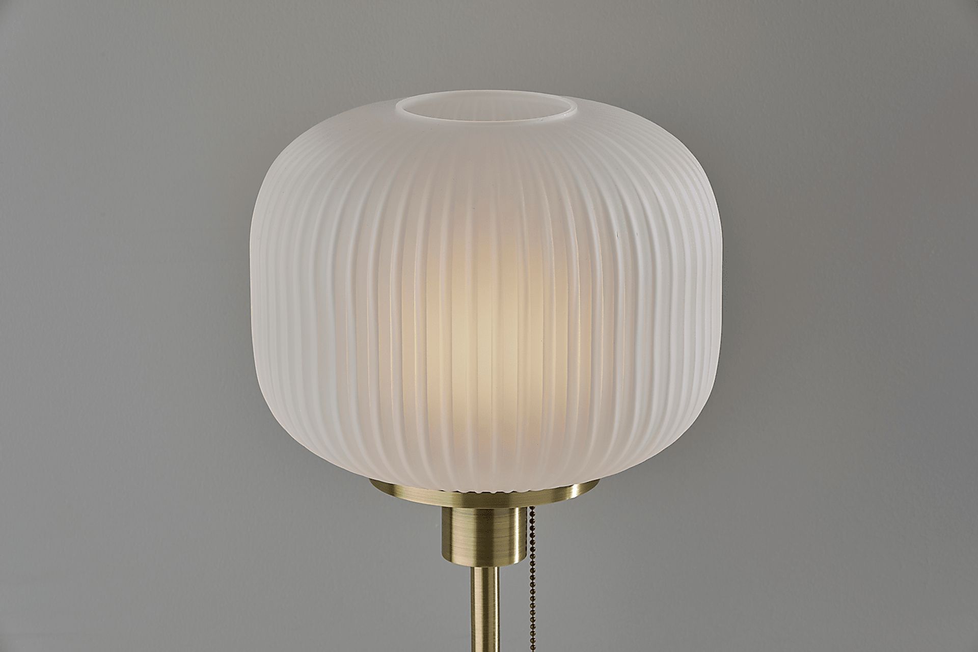 Julia Lane Brass Lamp - Image 3