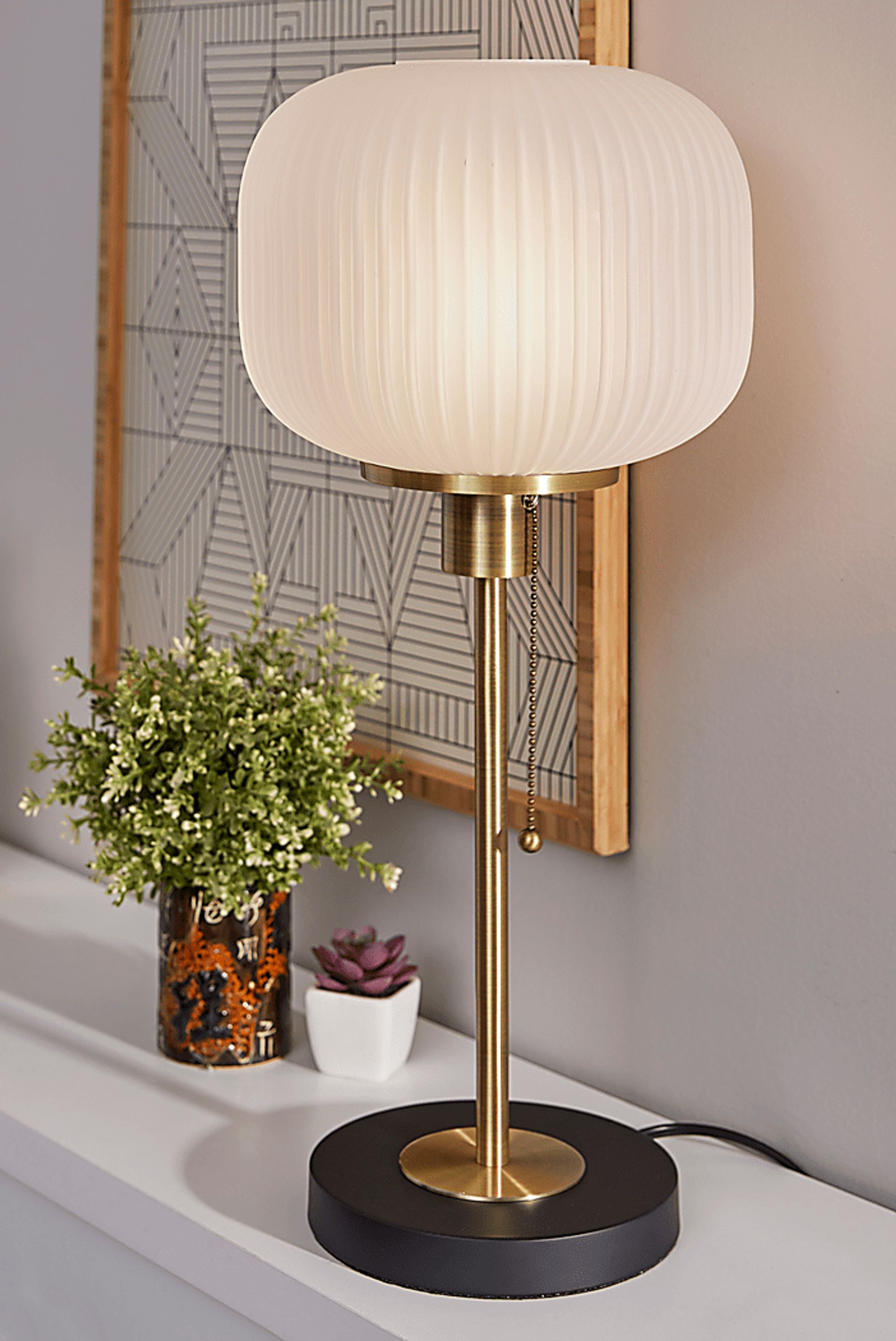 Julia Lane Brass Lamp - Image 6