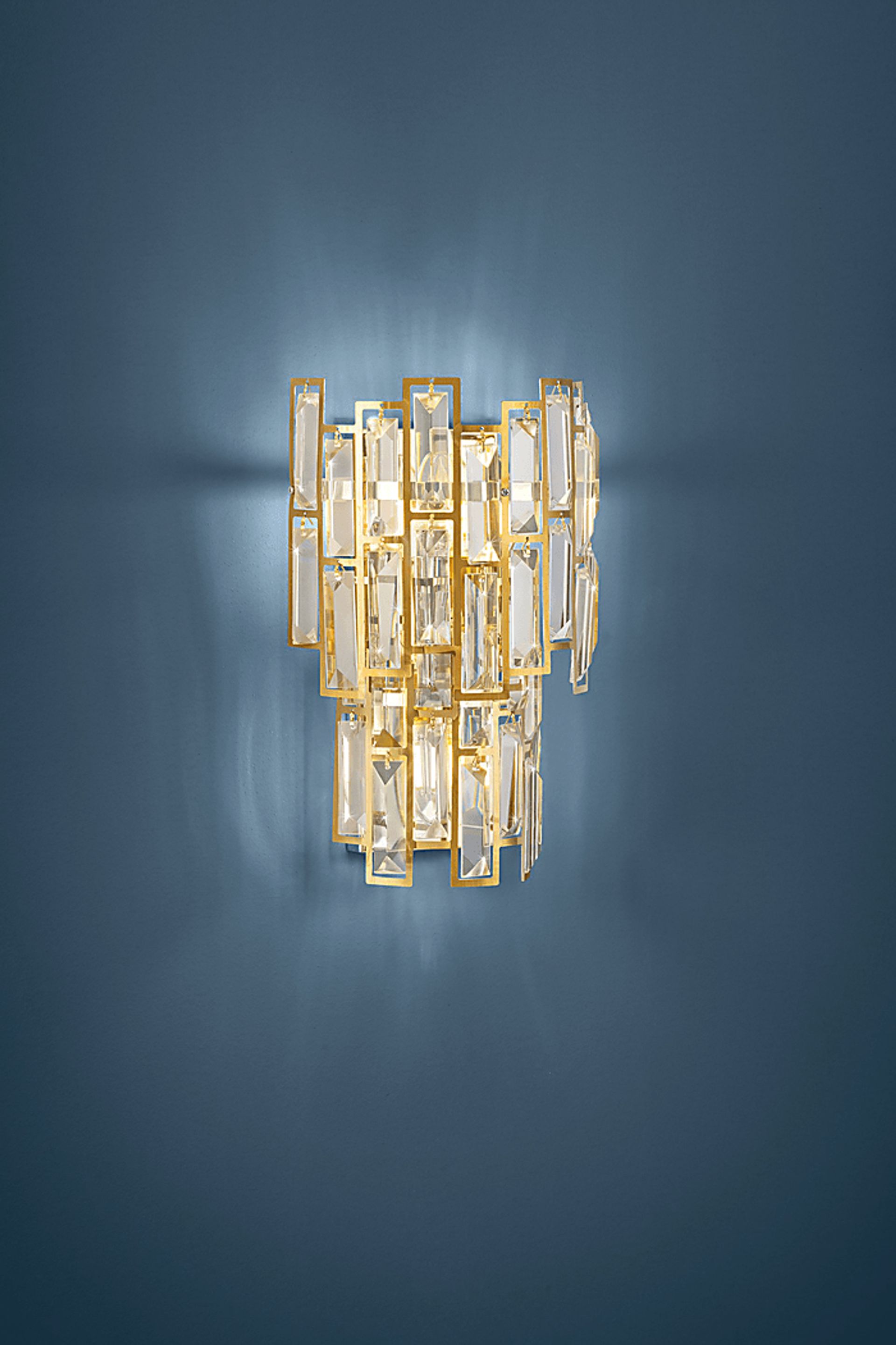 Julian Sea Brass Sconce - Image 2
