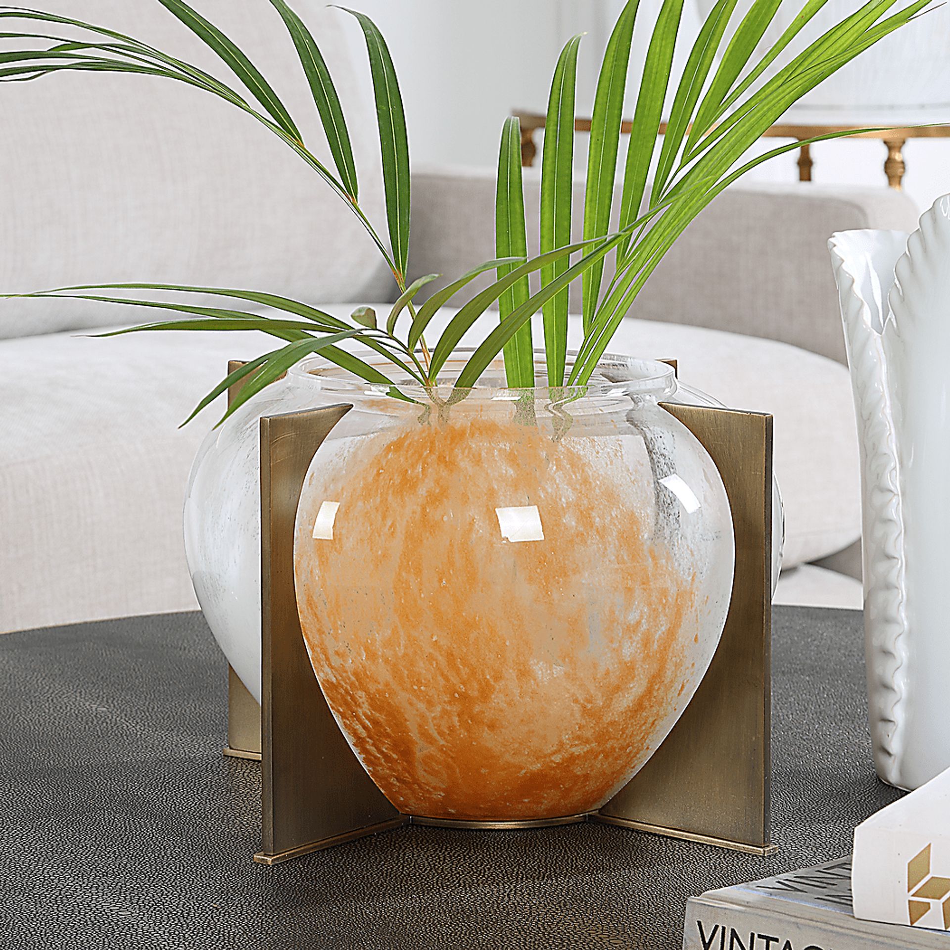 Kabeya Orange Vase - Image 2