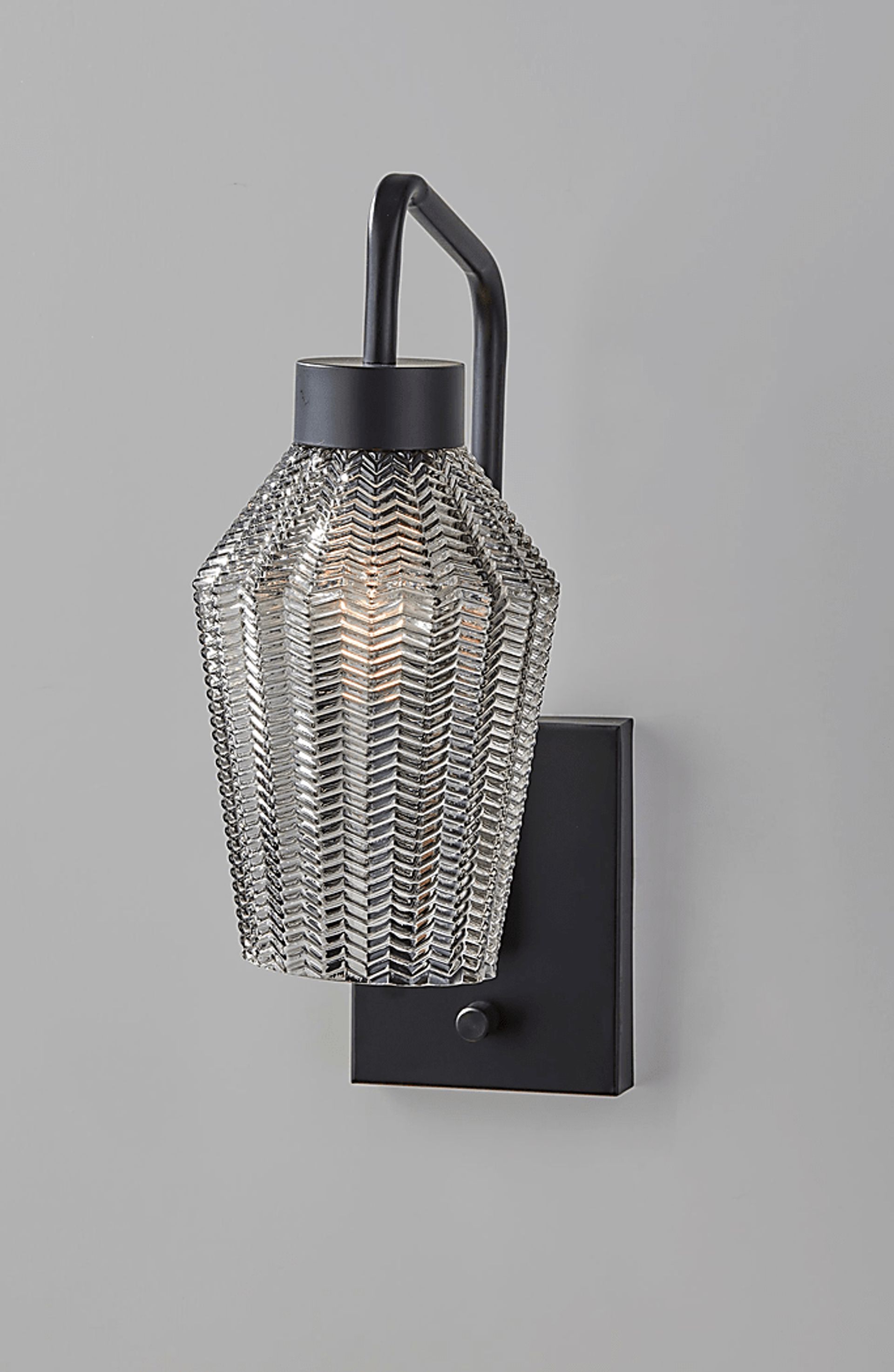 Kaelix Black Sconce - Image 4
