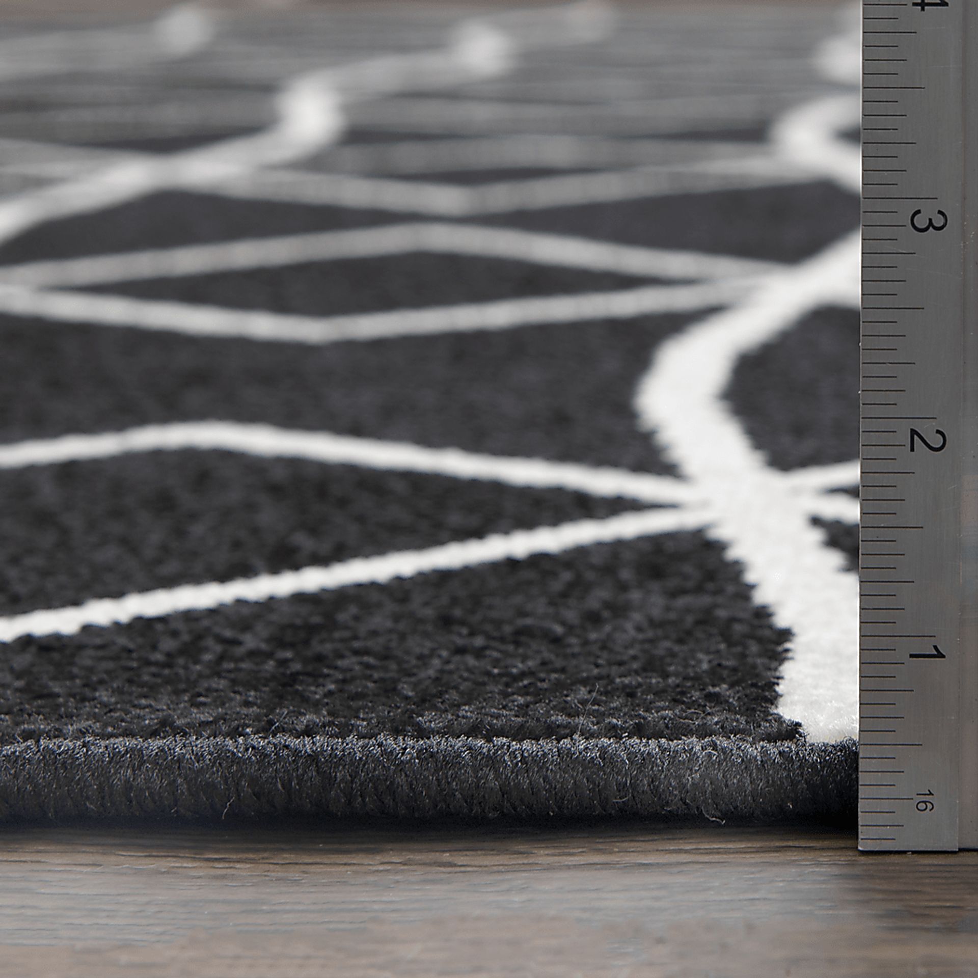 Kaikara Black 2' x 7' Indoor/Outdoor Runner - Image 5