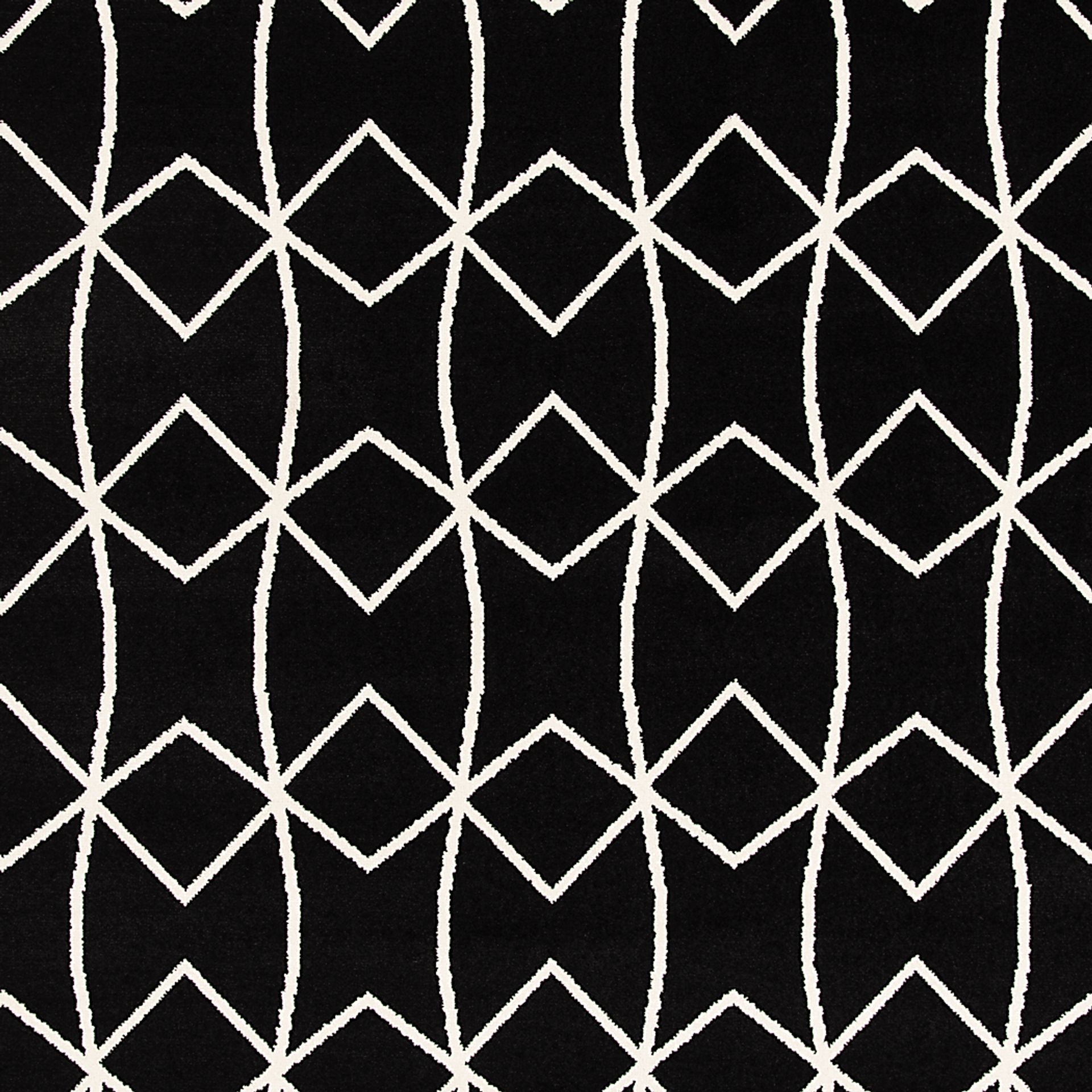 Kaikara Black 2' x 7' Indoor/Outdoor Runner - Image 7