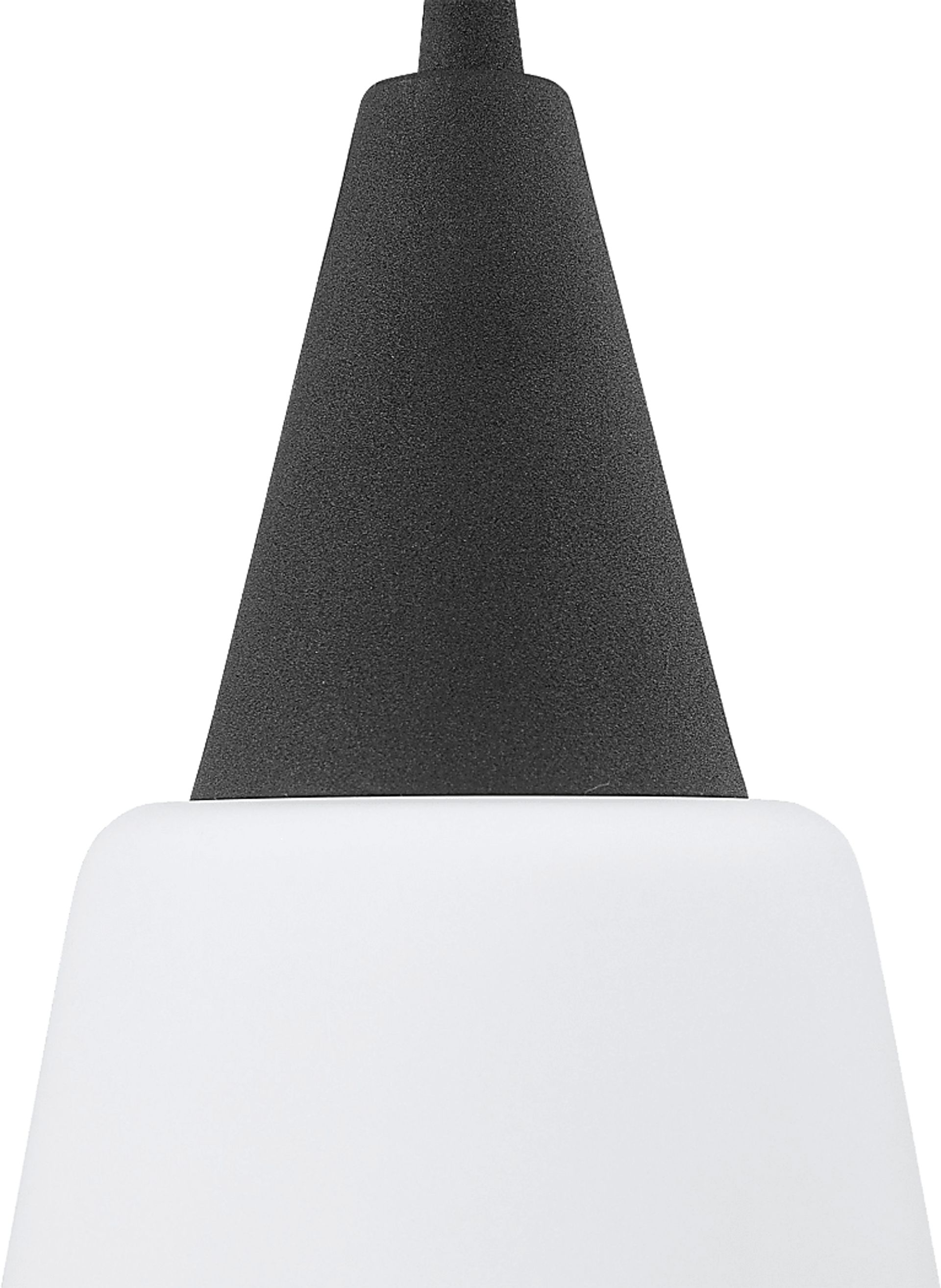Kamara Circle Black Pendant - Image 6