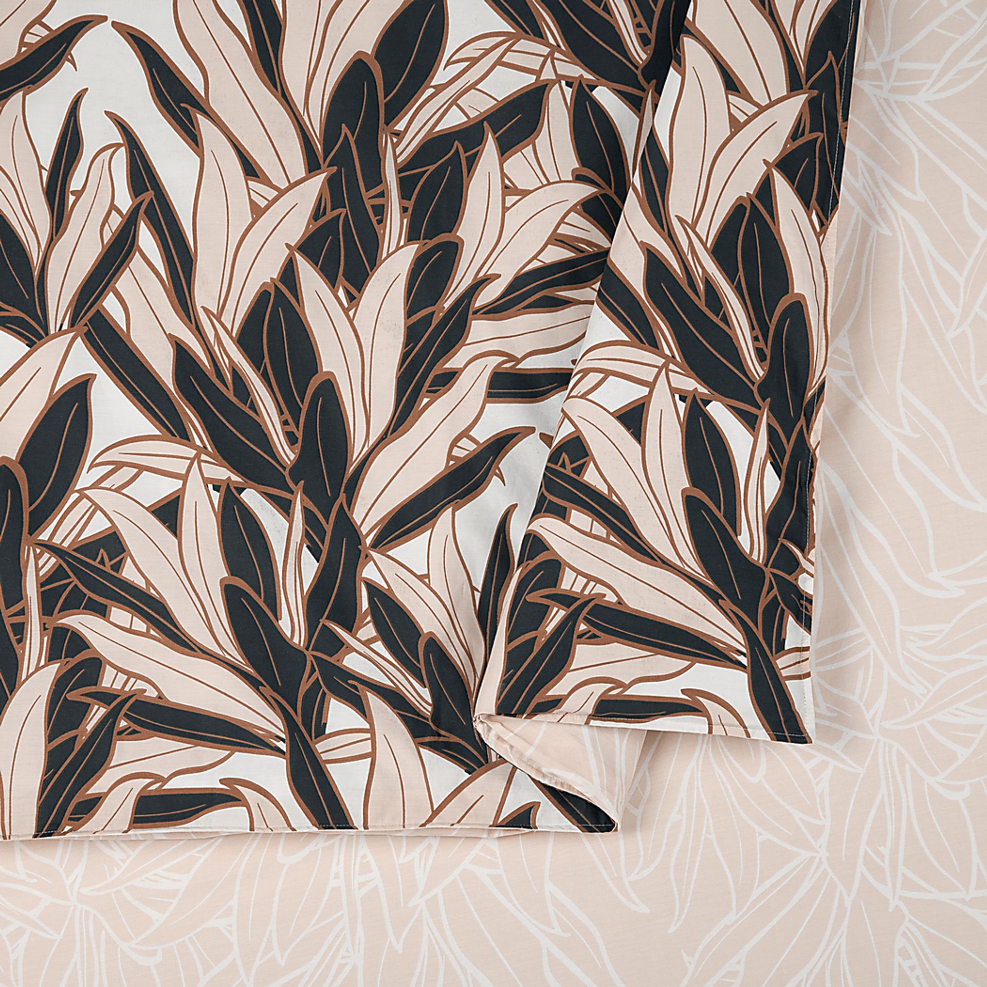 Kamerling Black 3 Pc King Duvet Set - Image 9