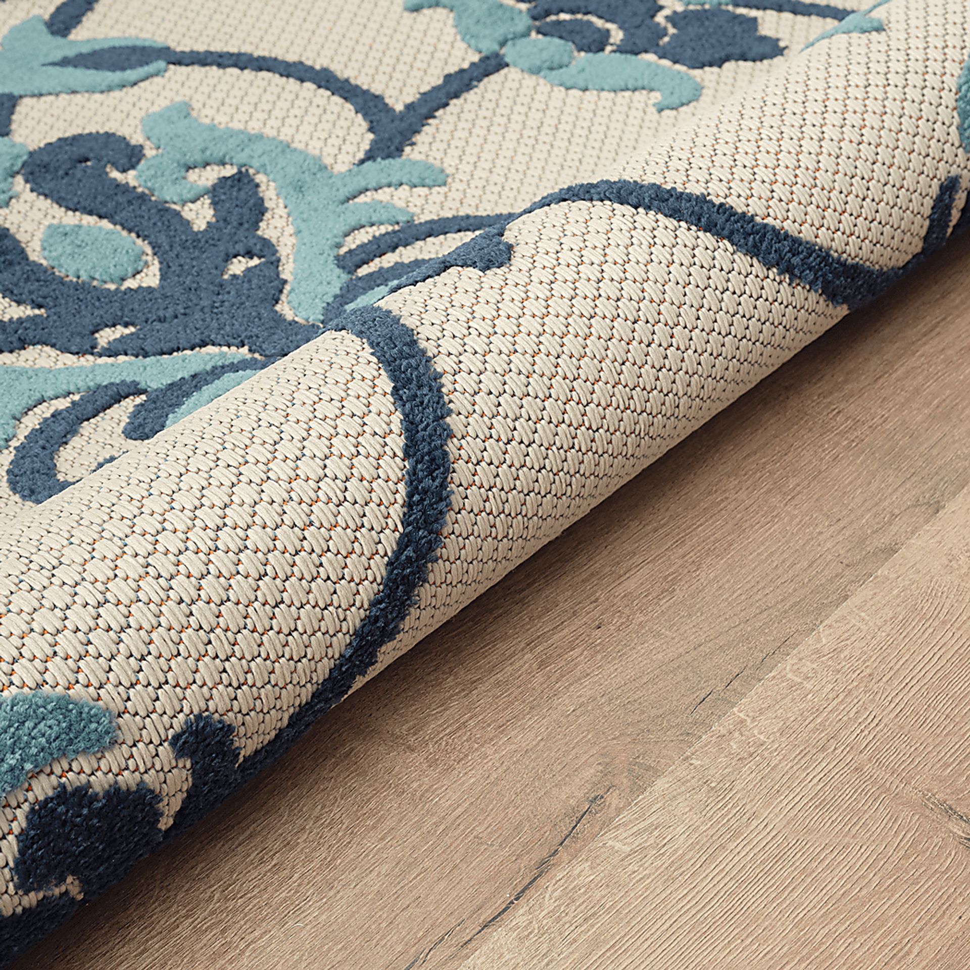 Kanguho Blue 7'10 x 9'10 Indoor/Outdoor Rug - Image 5