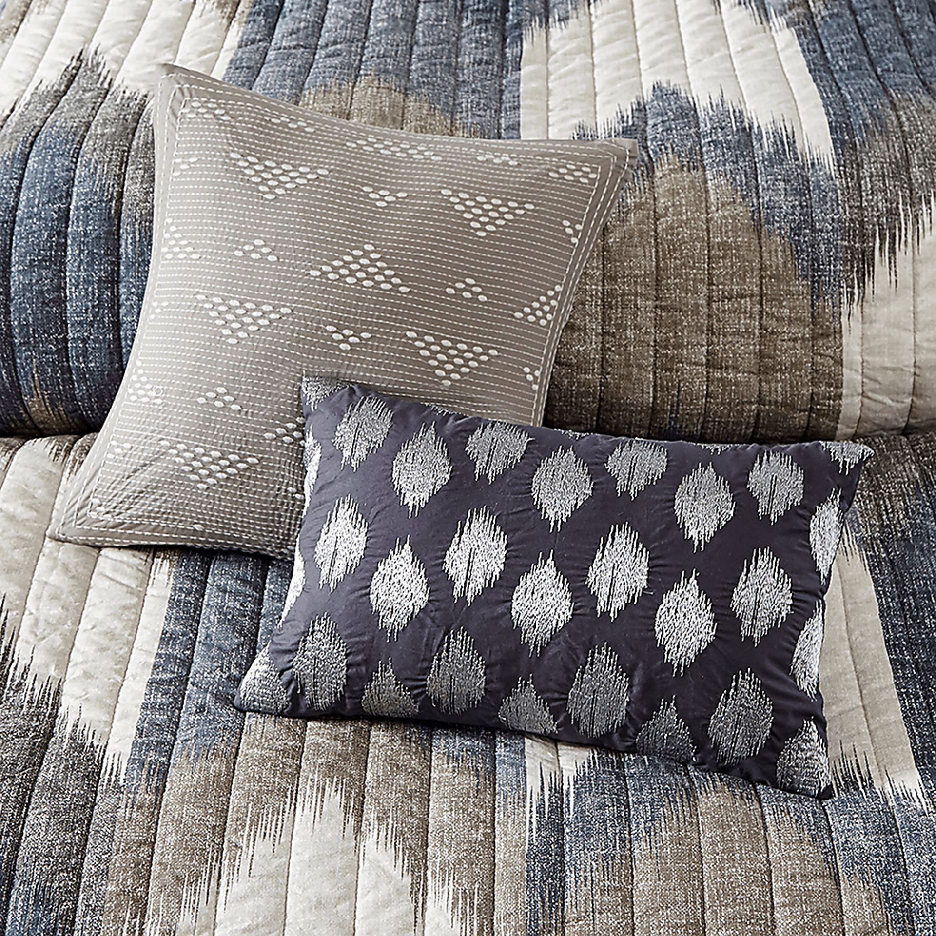 Kartr Blue King/Cal 3 pc Comforter Set - Image 5