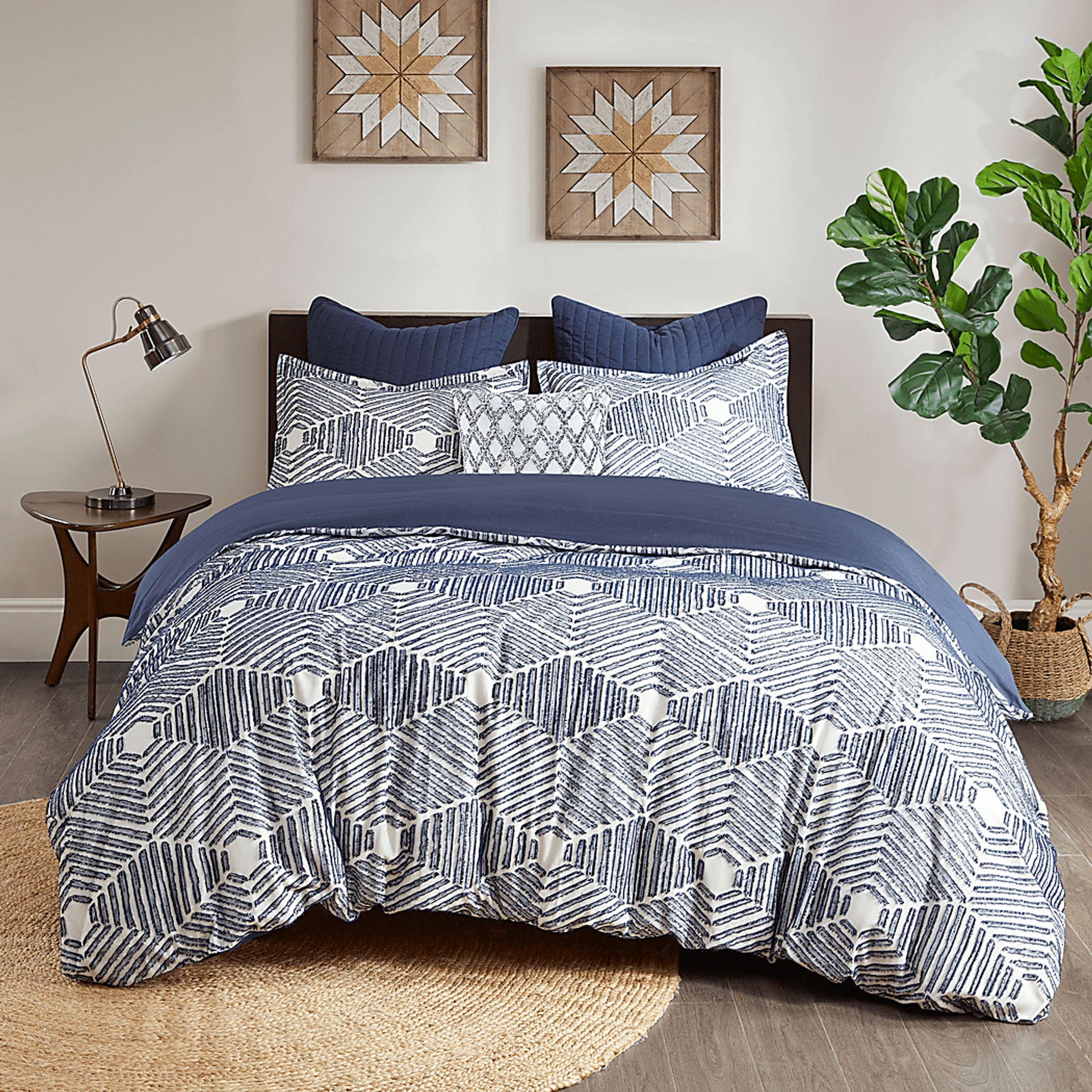 Katara Navy Blue 3 Pc Queen Comforter Set | Rooms to Go