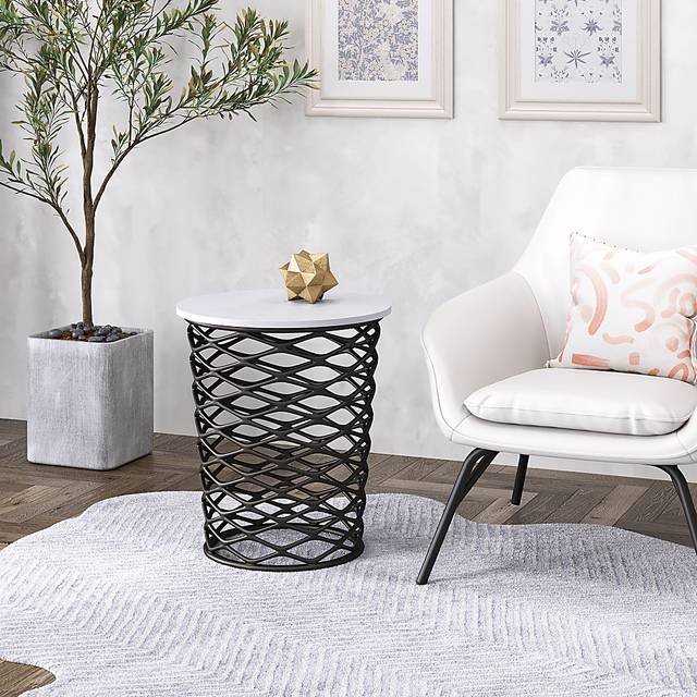 Katchemak White End Table - Thumbnail - Image 2