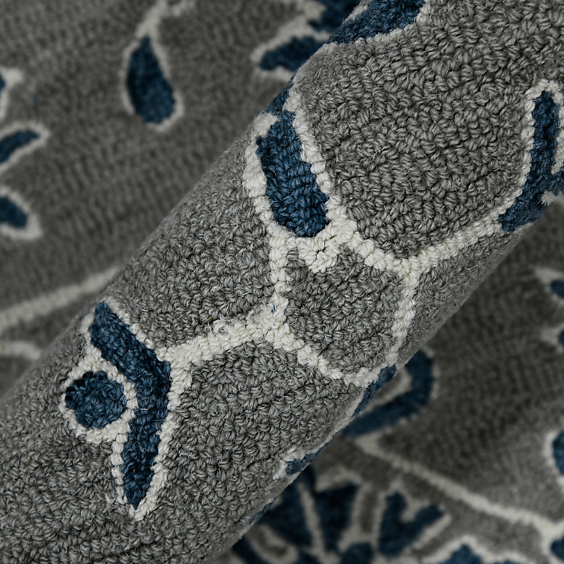 Katiya Gray 8' x 10' Rug - Image 8