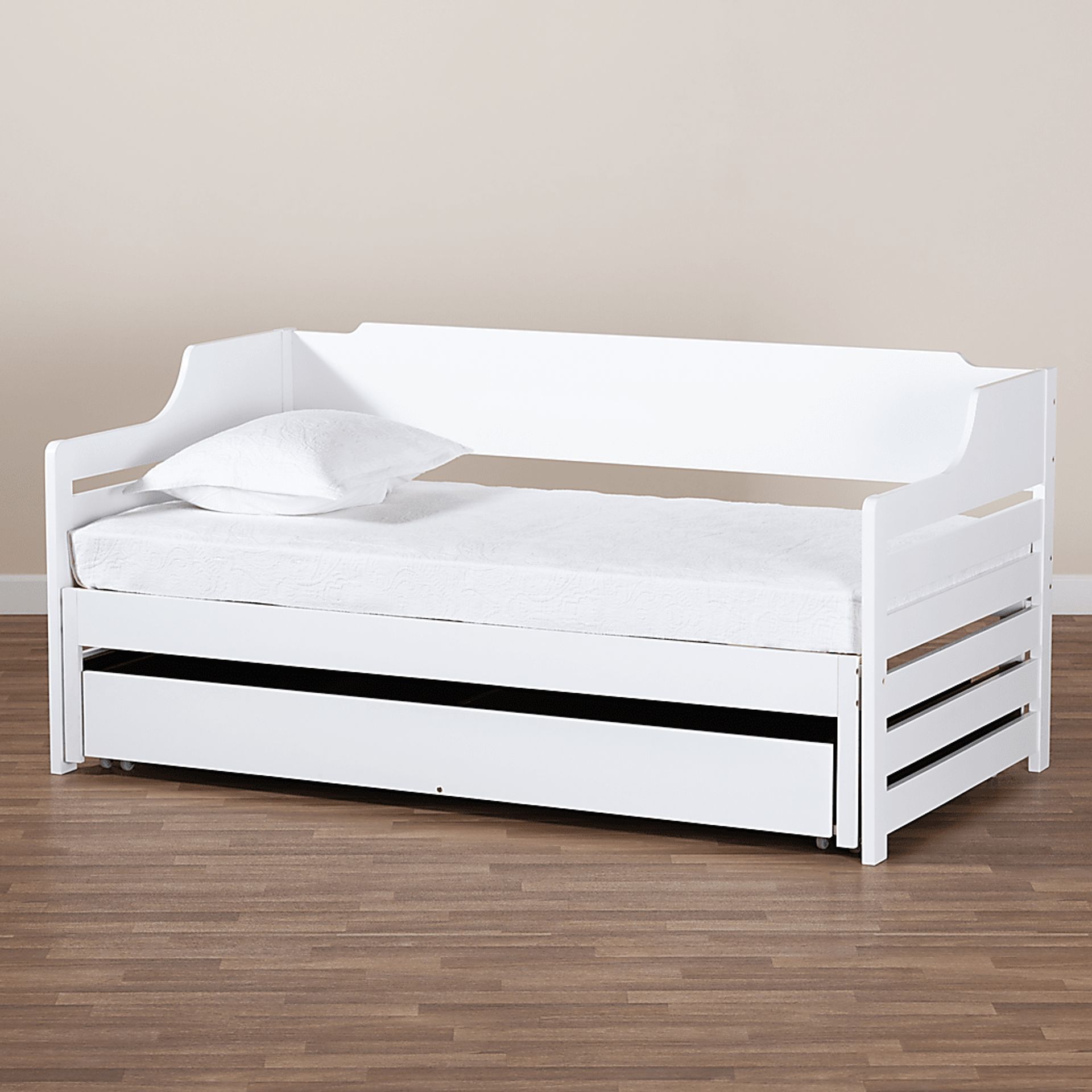 Kayneta White Daybed - Image 12