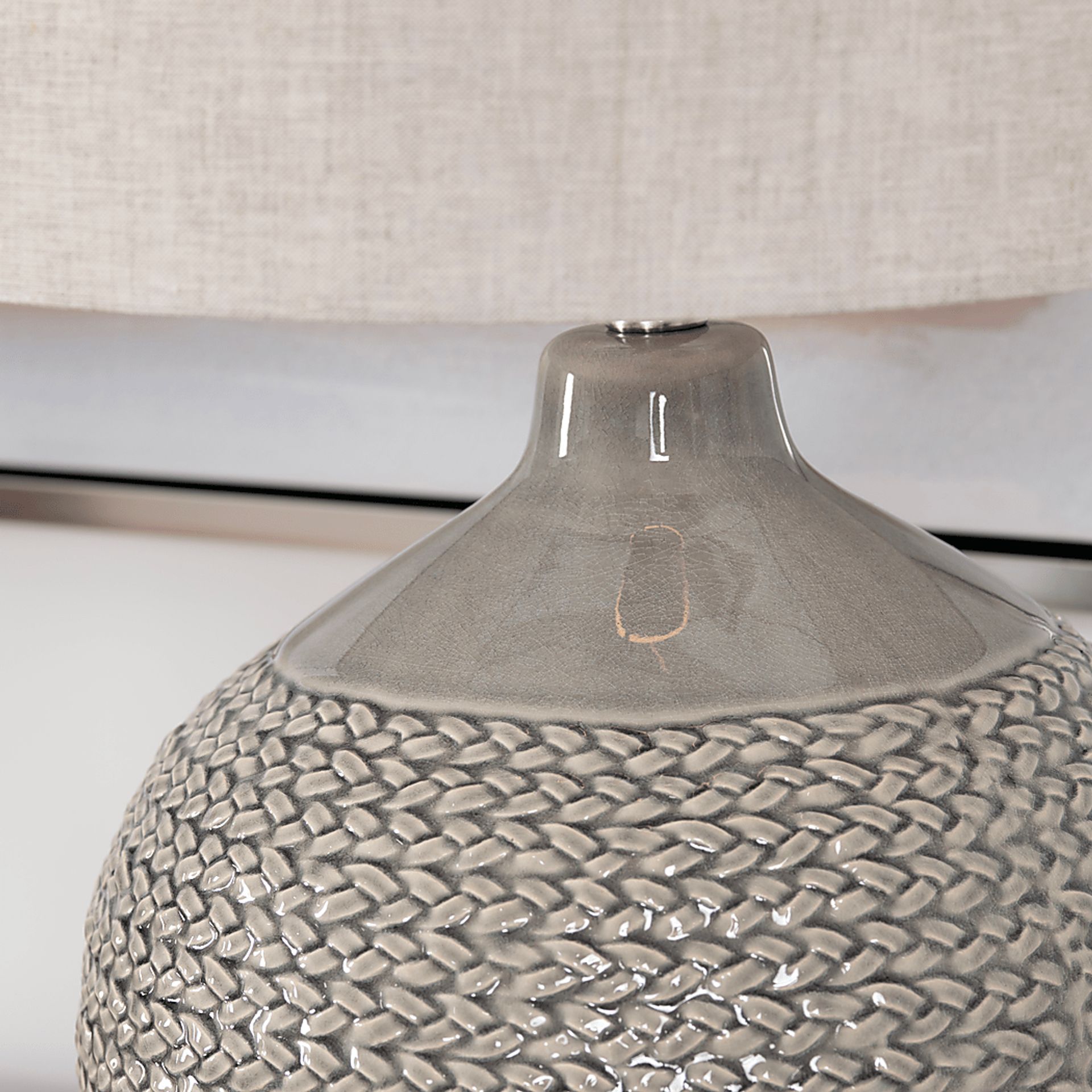 Kaywood Cay Gray Lamp - Image 5