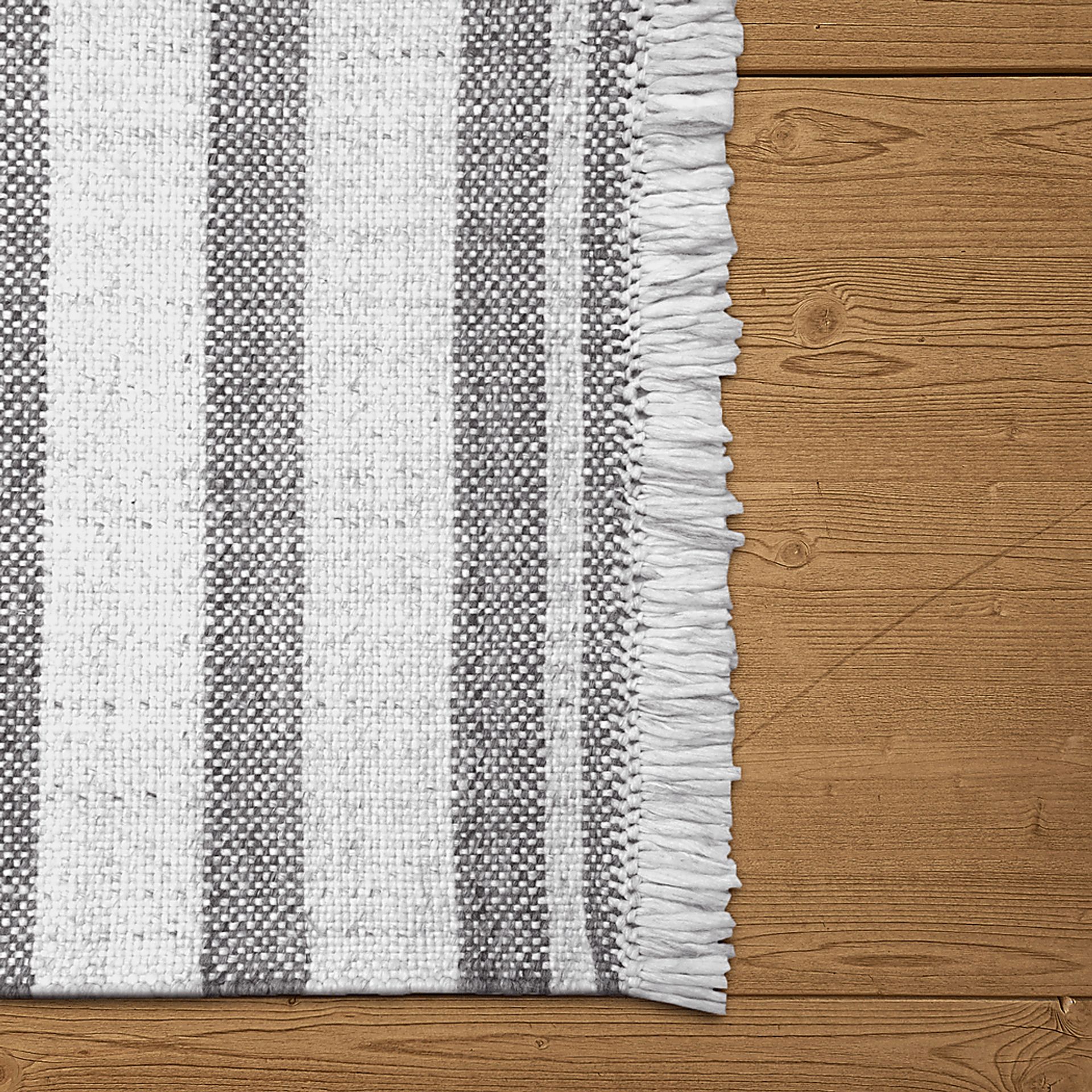 Kebba Gray 7' x 9'9 Indoor/Outdoor Rug - Image 5