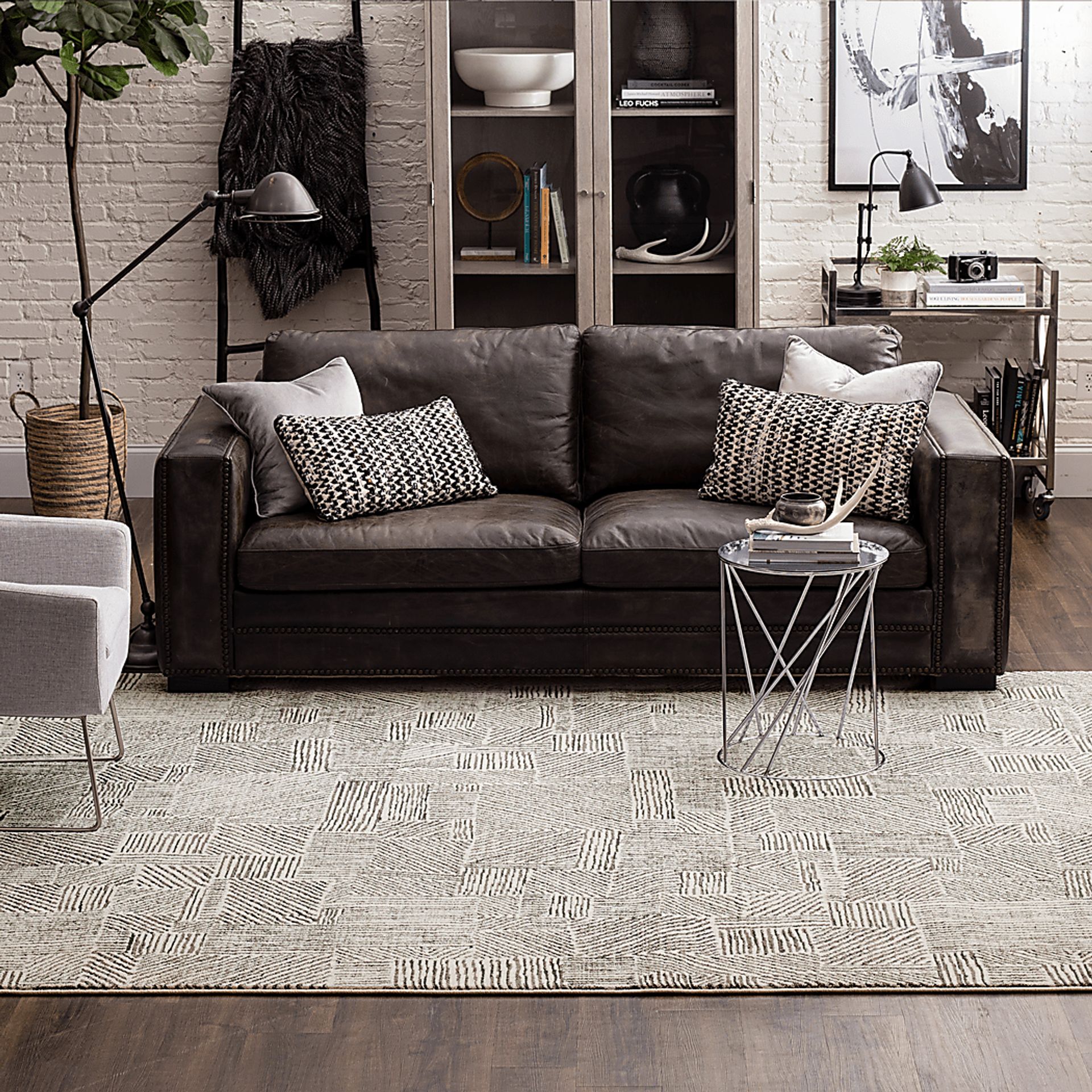 Keenbrook Silver 8' x 11' Rug - Image 2