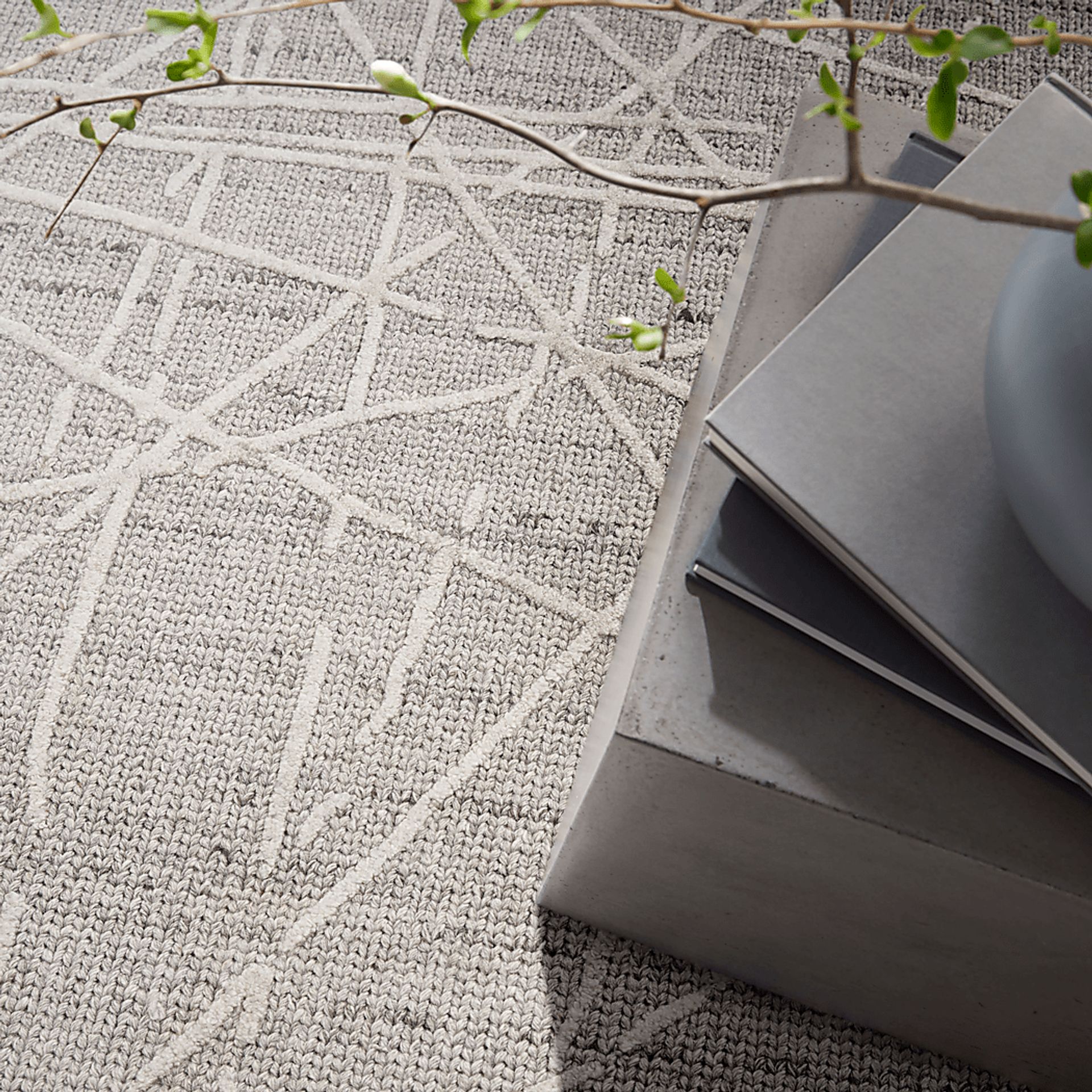 Keller Gray 7'9 x 9'9 Rug - Image 5