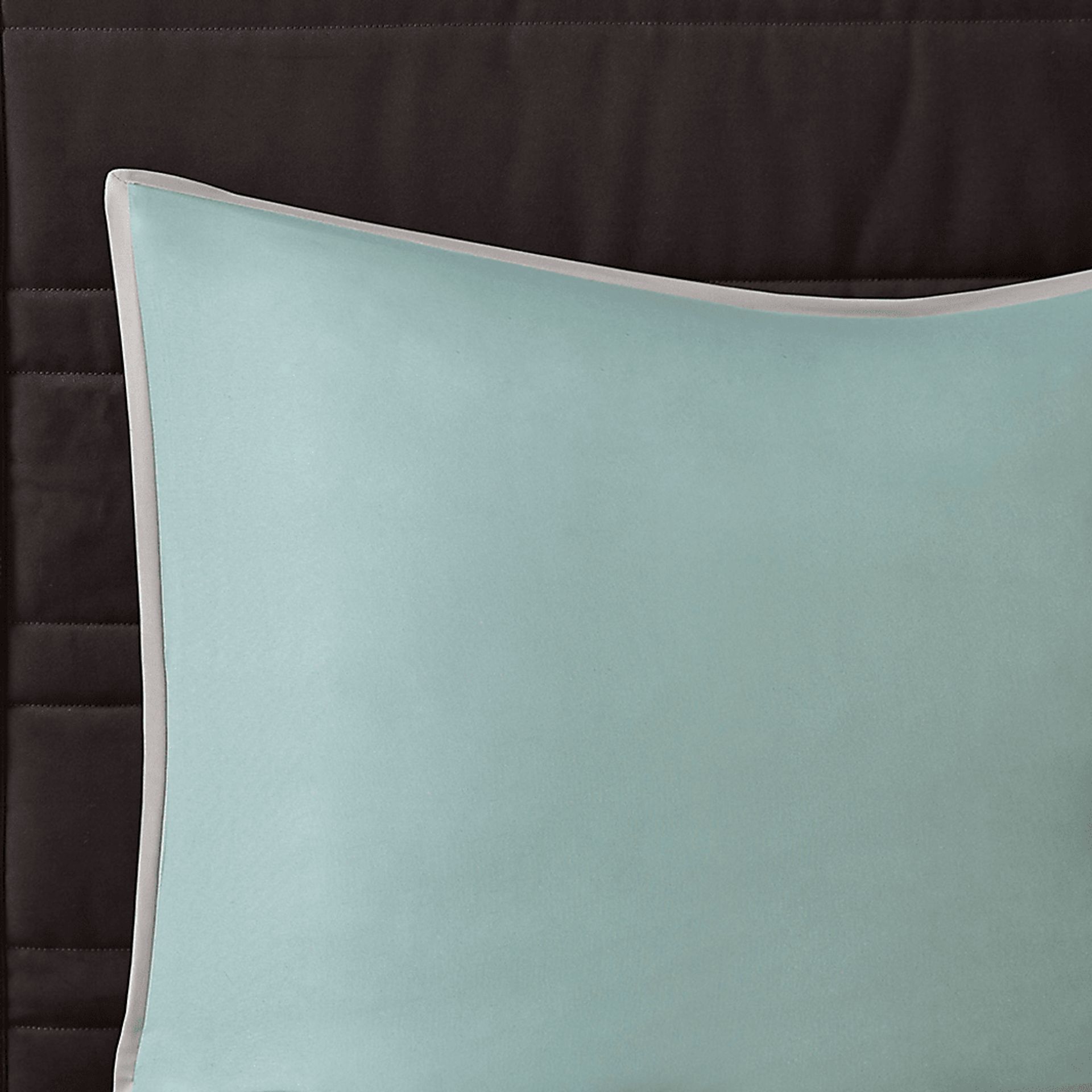 Kennuth Seafoam 8 Pc King Comforter Set - Image 4