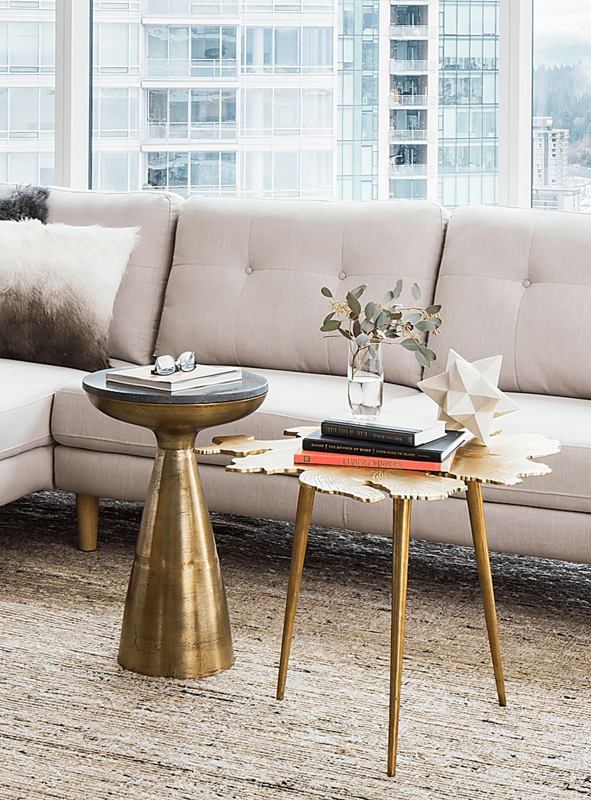 Keresan Gold Accent Table - Image 3