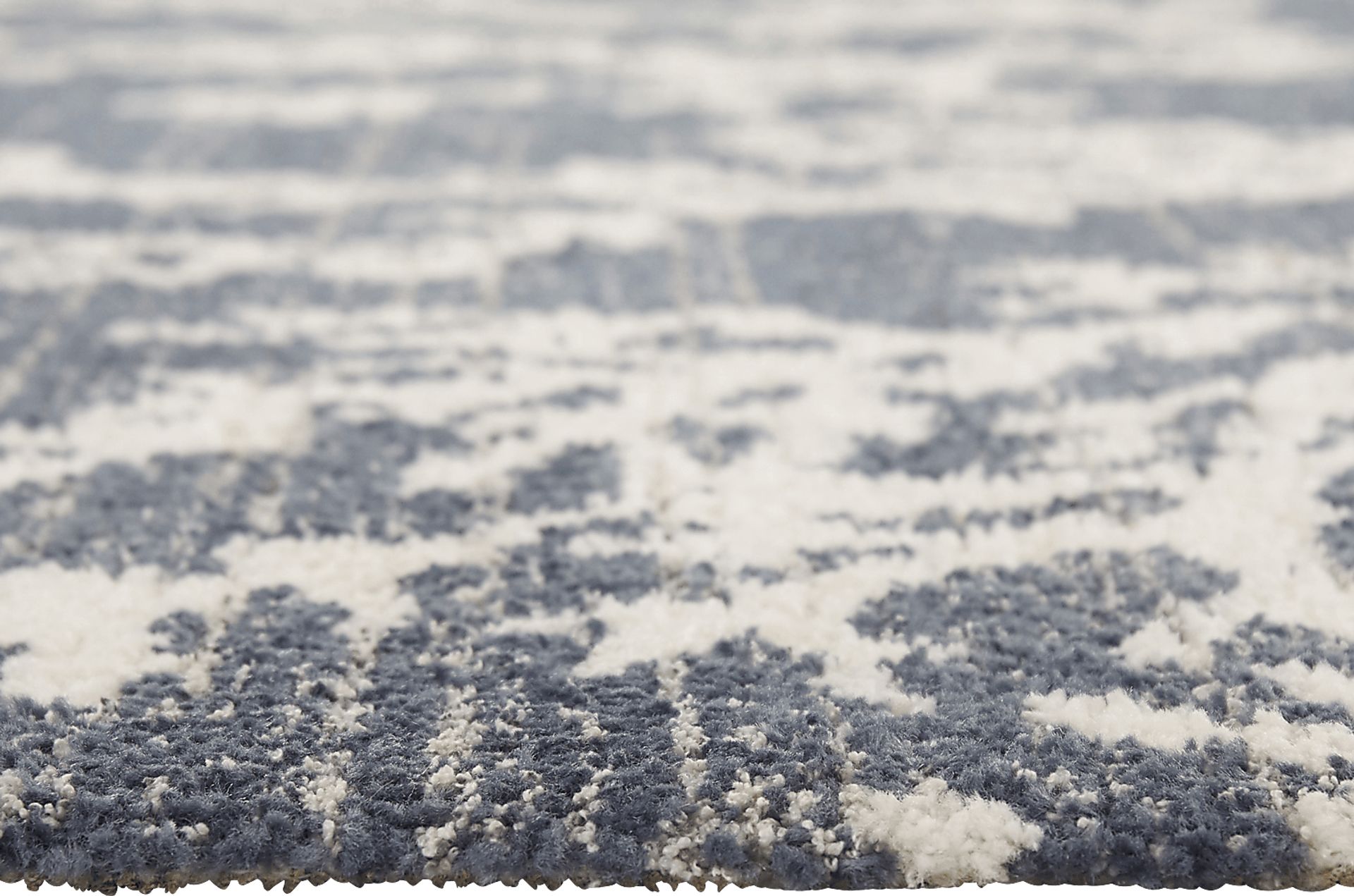 Keymar Blue 5'3 x 7' Rug - Image 5