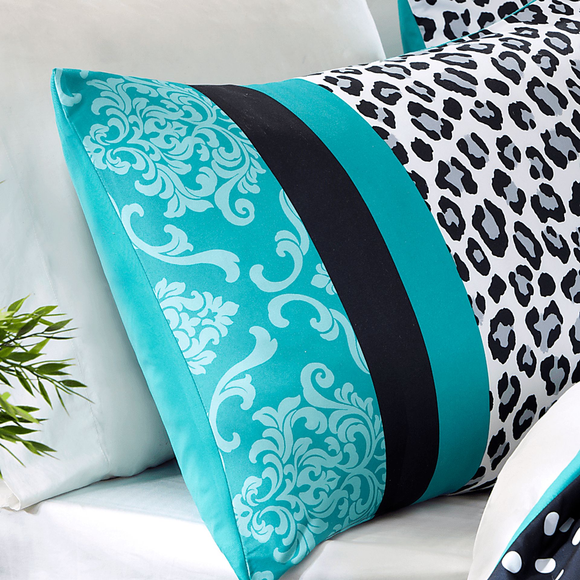Kids Adrastea Teal Twin Comforter Set - Image 4