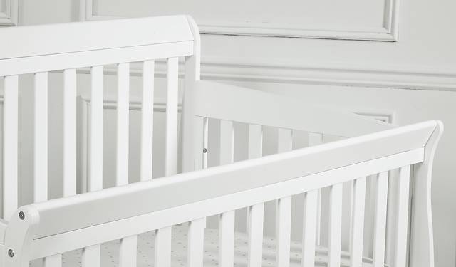 Kids Alvoro White Convertible Crib - Thumbnail - Image 5