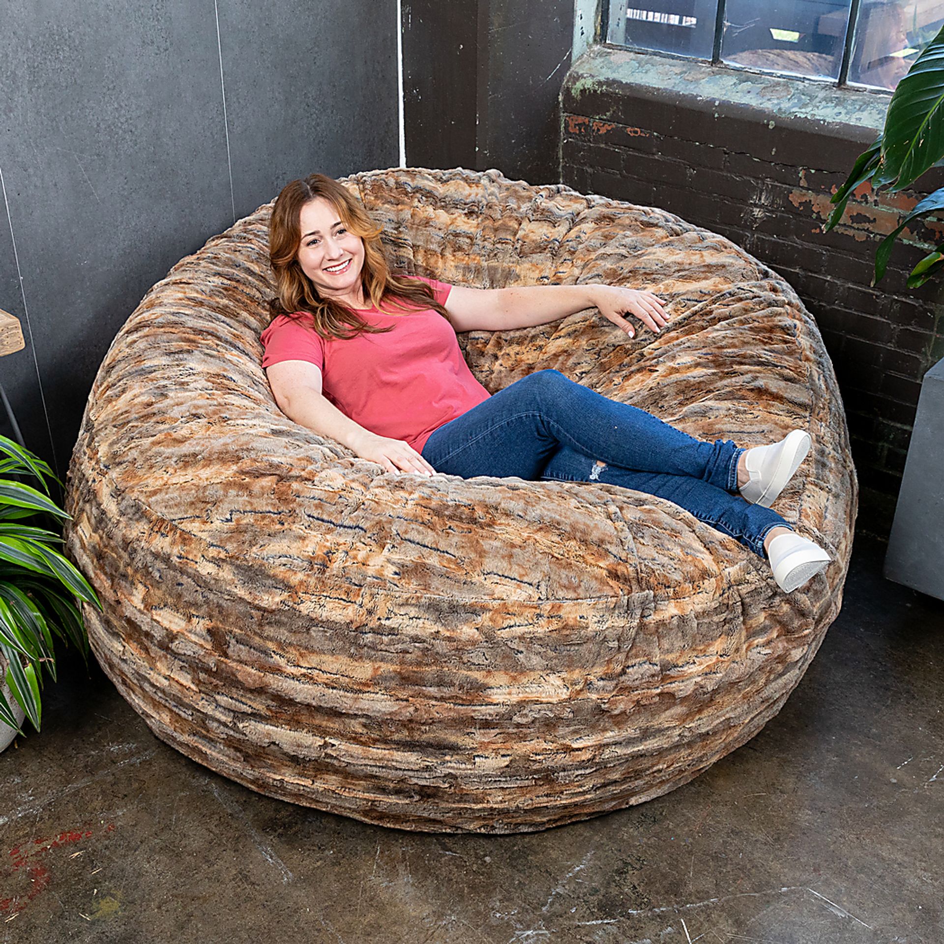 Kids Amraam Red Bean Bag Chair - Image 3