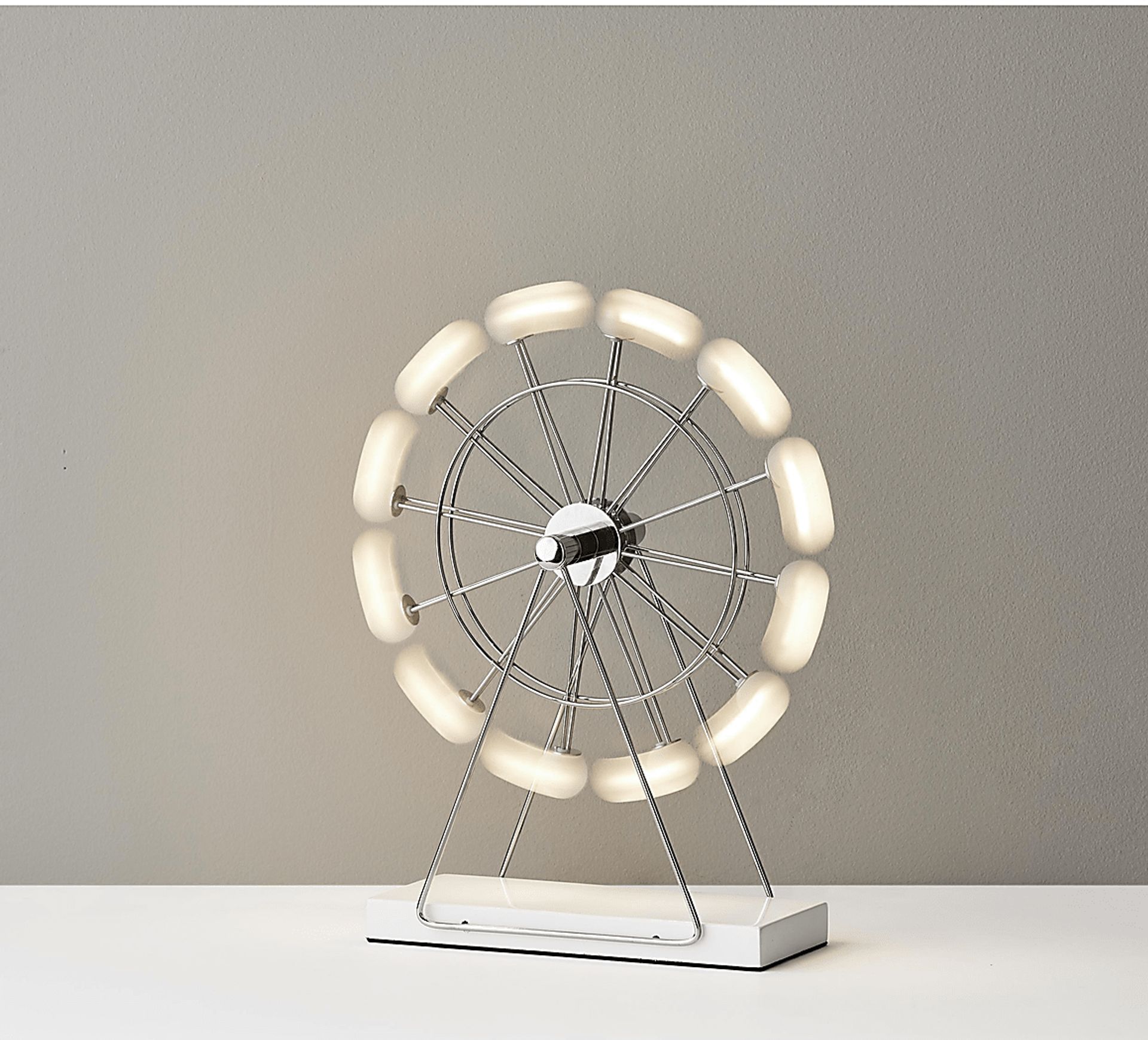 Kids Anglio Silver Table Lamp - Image 5