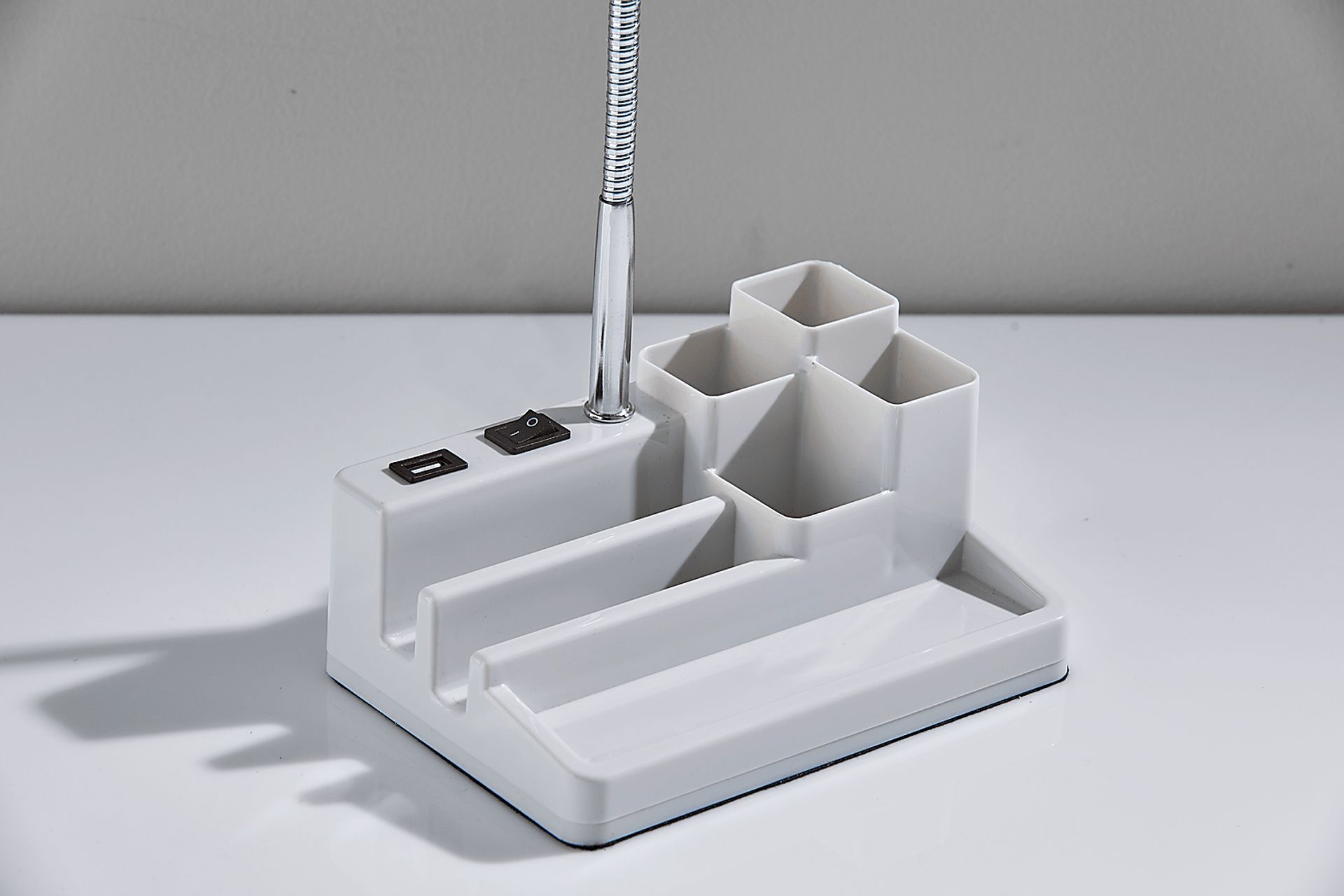 Kids Arkell White Table Lamp - Image 6