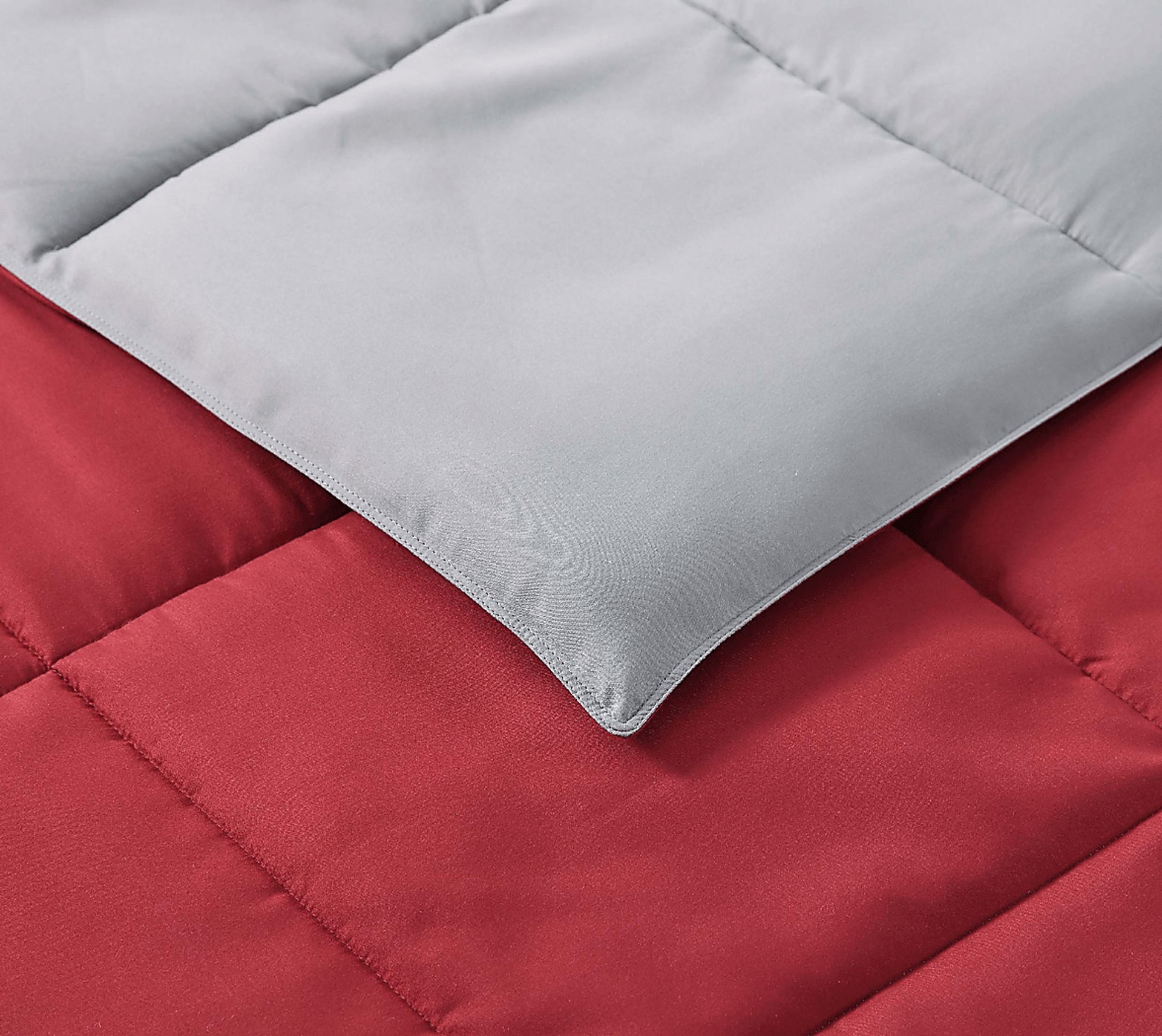 Kids Boyette Gray/Red Full/Queen Comforter Set - Image 3