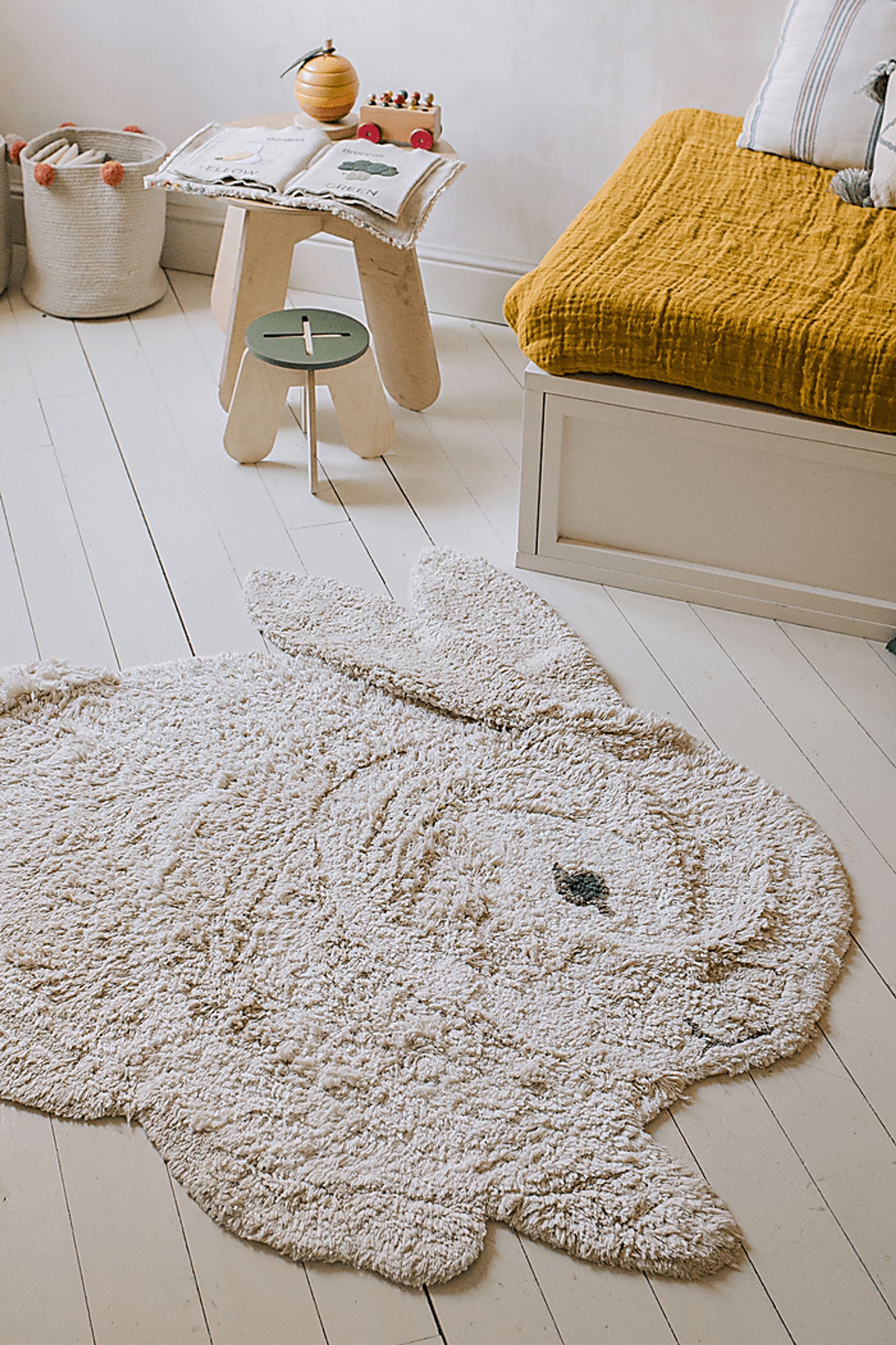Kids Bunny Natural 4'3 x 4'5 Machine Washable Rug - Image 4