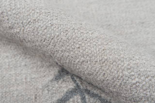 Kids Busy Meadow Gray 5' x 7'6 Rug - Thumbnail - Image 4