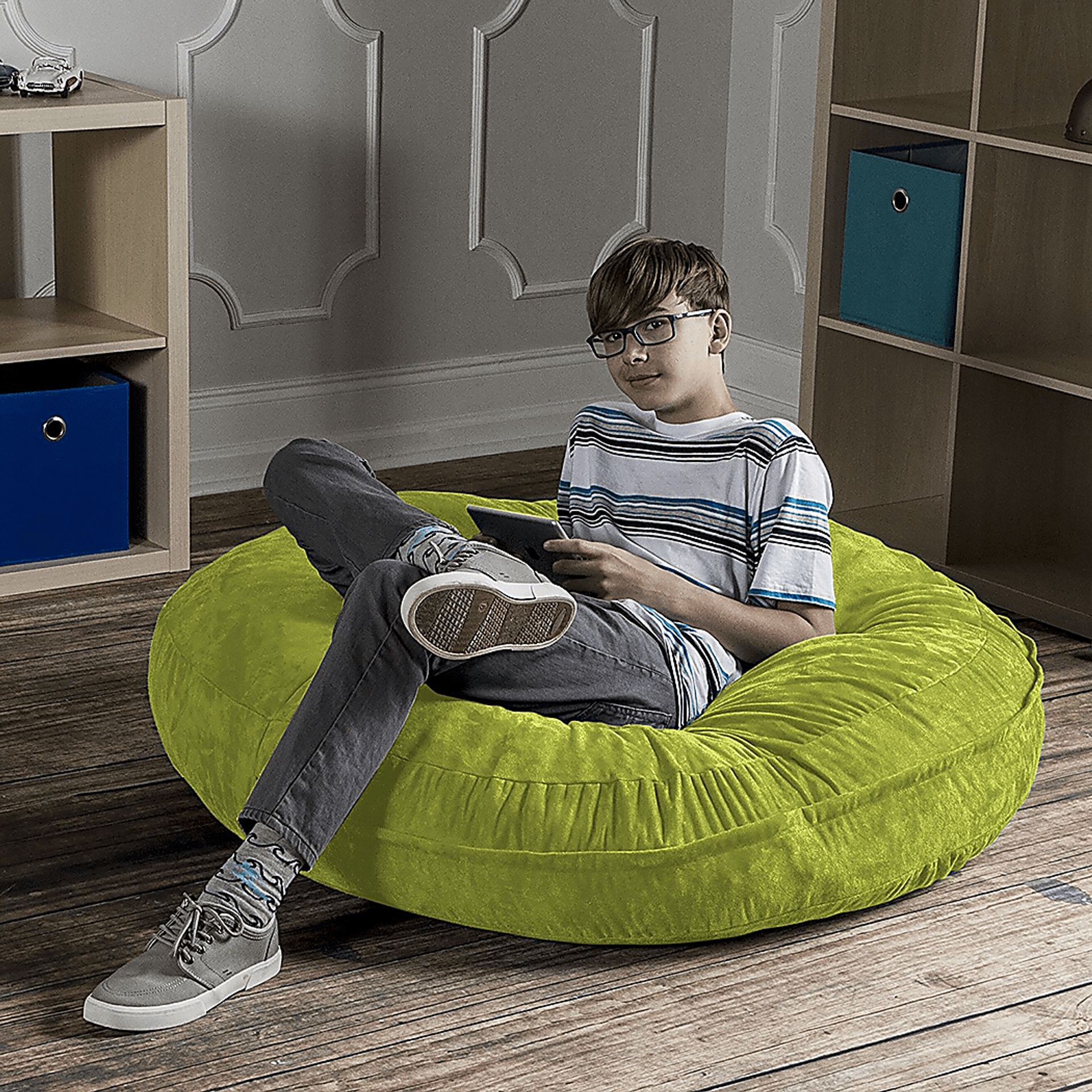 Kids Calix Green Bean Bag Chair - Image 2