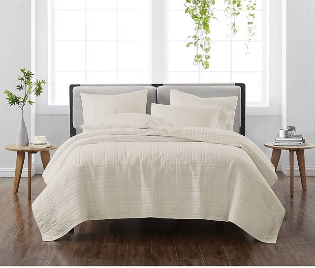 Kids Candy Colors Beige Full/Queen Quilt Set - Thumbnail - Image 1