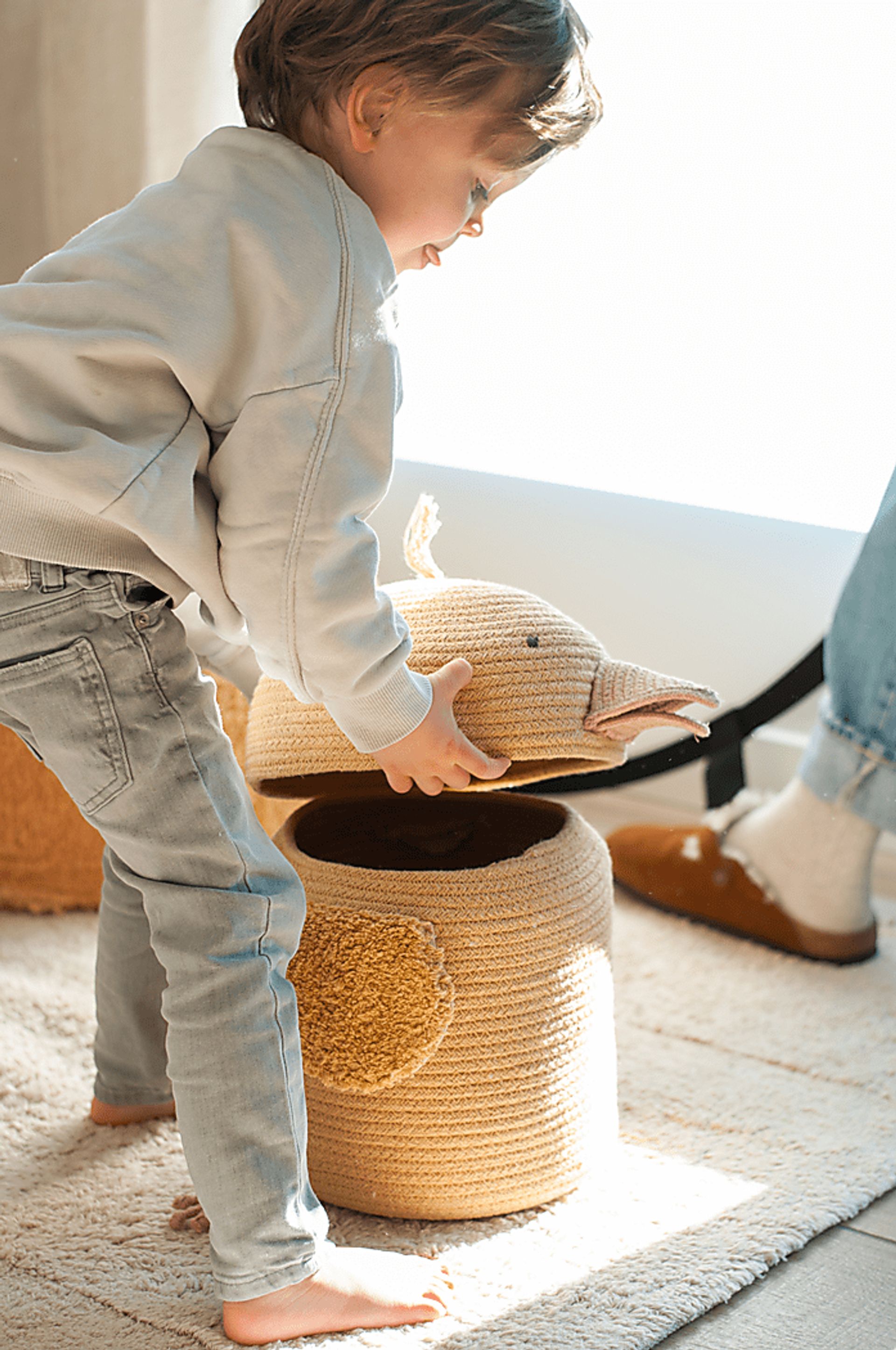 Kids Charlie Chicken Yellow Basket - Image 3