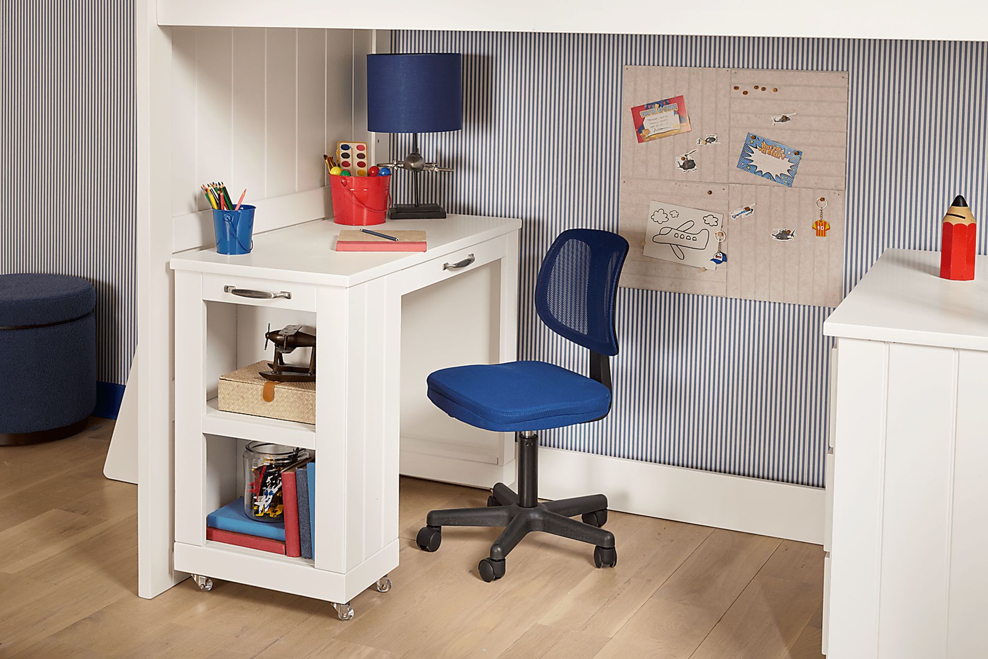 Kids Cottage Colors 2.0 White Caster Desk - Image 4