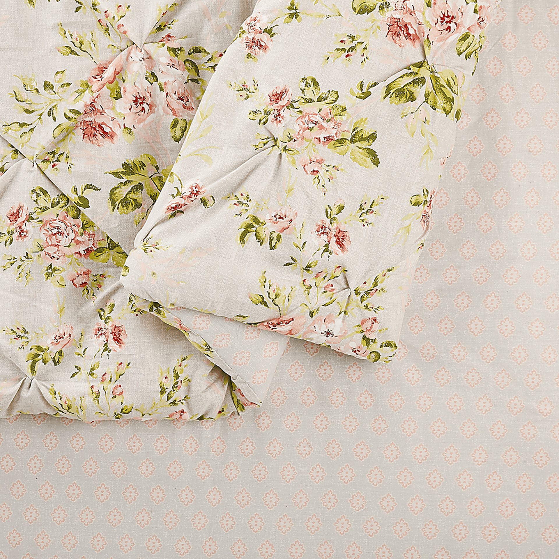 Kids Cottage Roses Gray 2 Pc Twin Comforter Set - Image 6