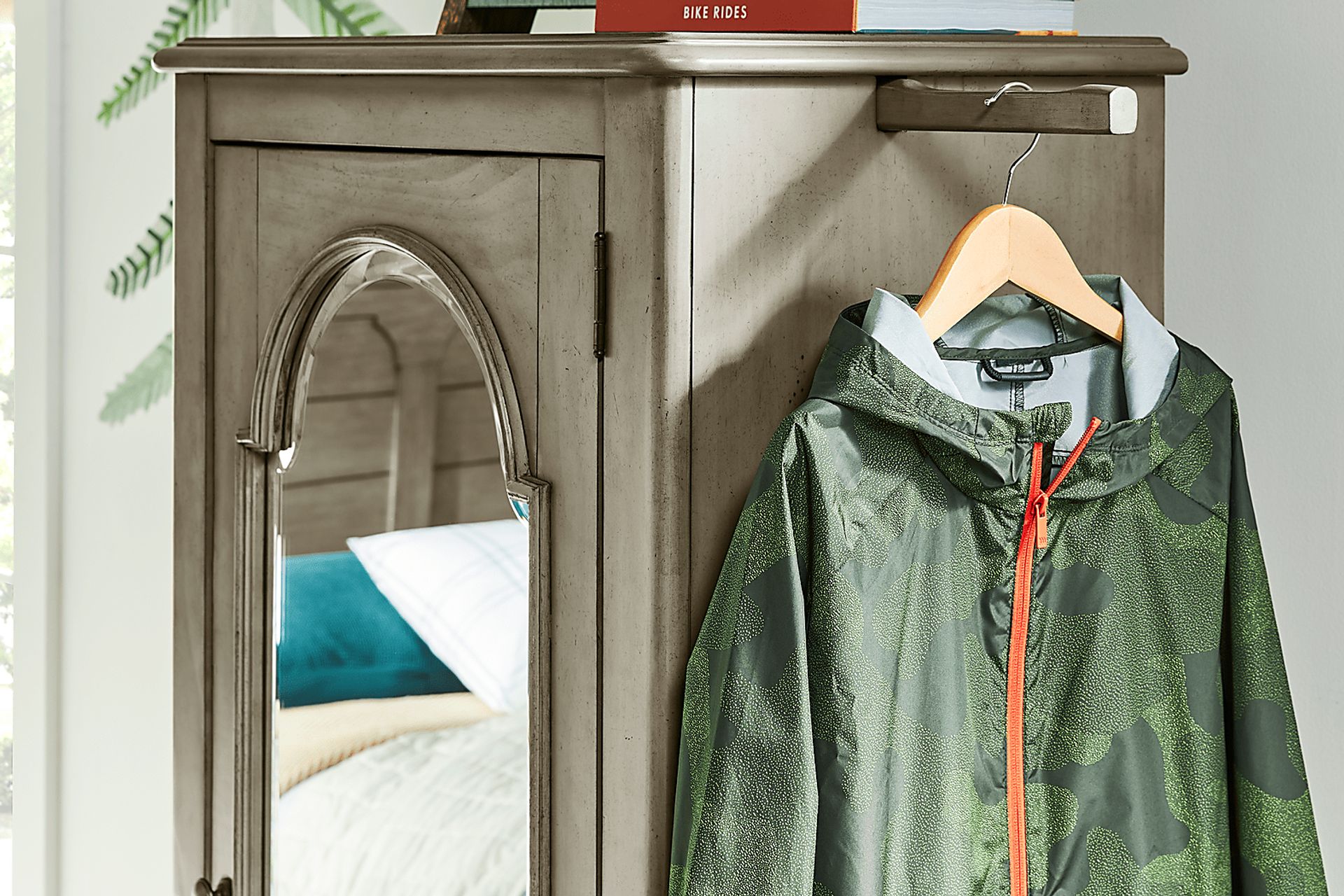 Kids Country Hollow Fawn Mirror Chest - Image 6