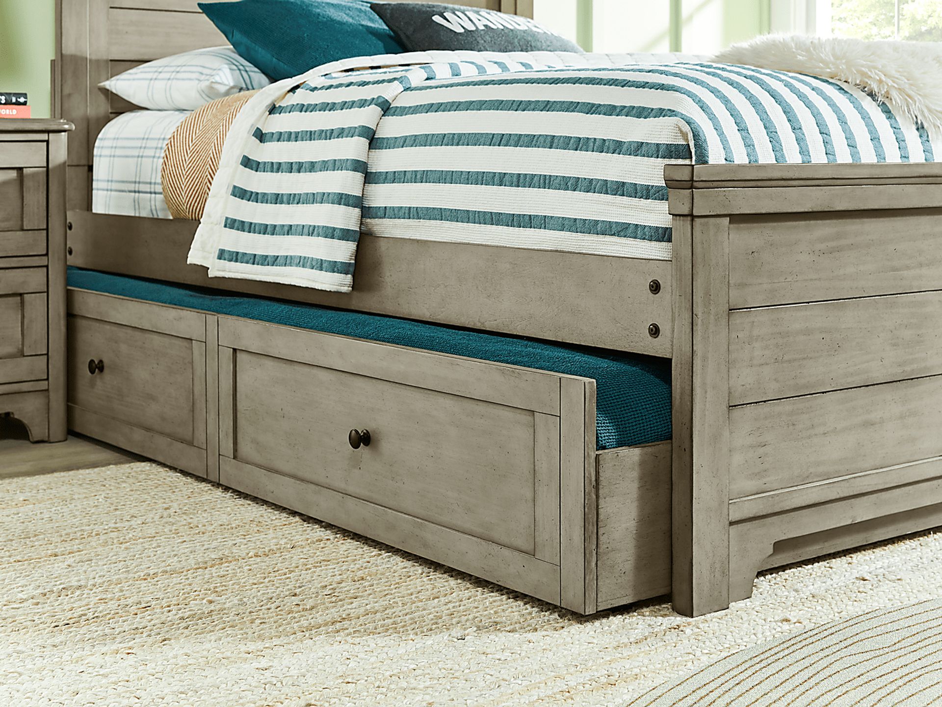 Kids Country Hollow Fawn Twin Storage Trundle - Image 4