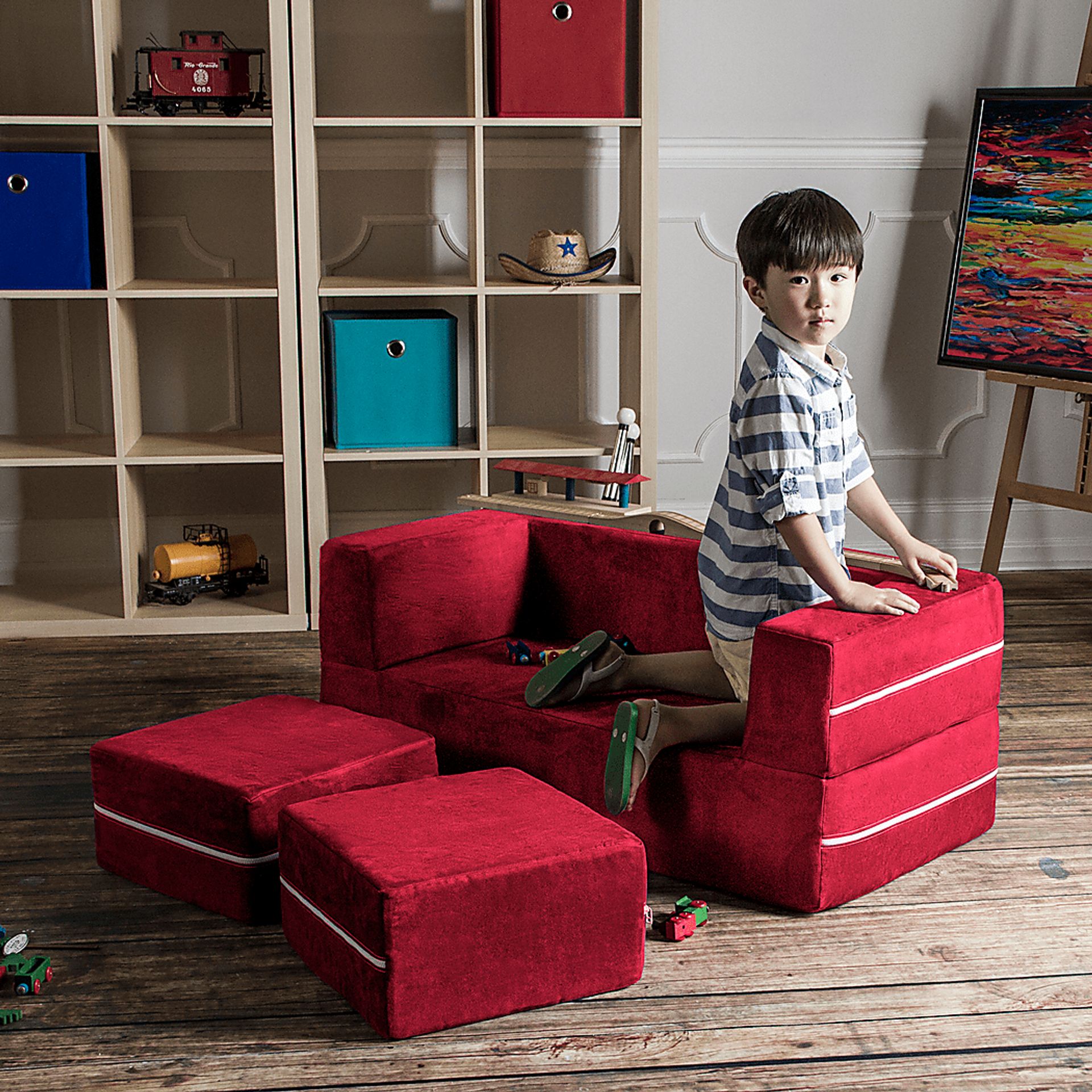 Kids Cubblie Red Convertible Loveseat and Ottoman - Image 4