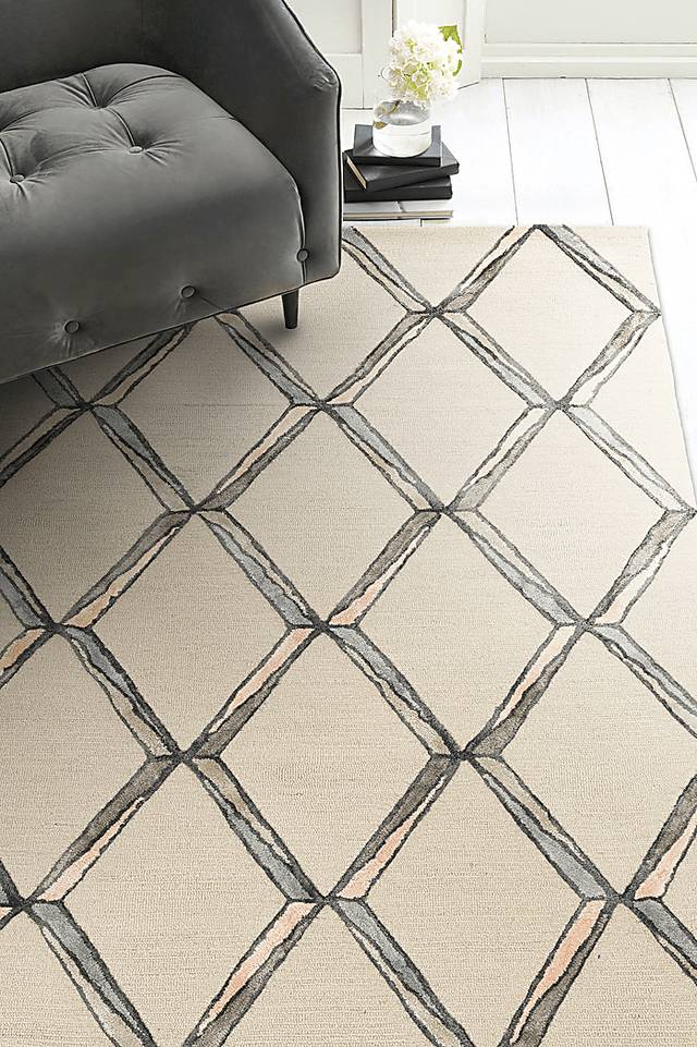 Kids Diamond Basic Cream  5' x 7' Rug - Thumbnail - Image 4
