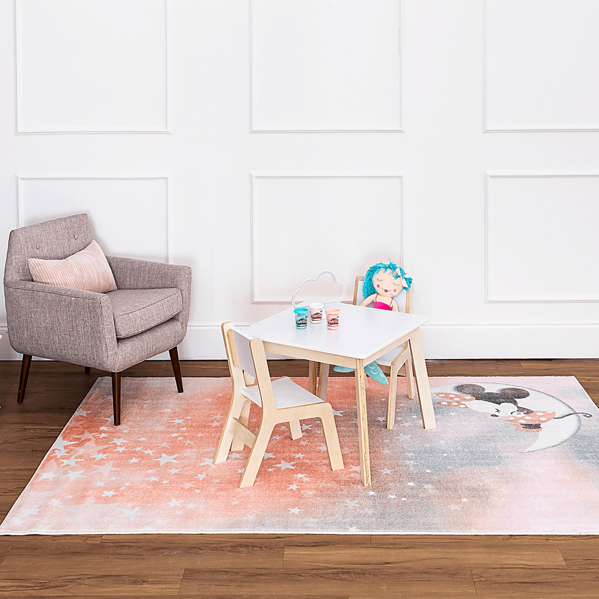 Kids Disney's Starry Dreams Minnie Mouse Pink 5' x 8' Rug - Image 2