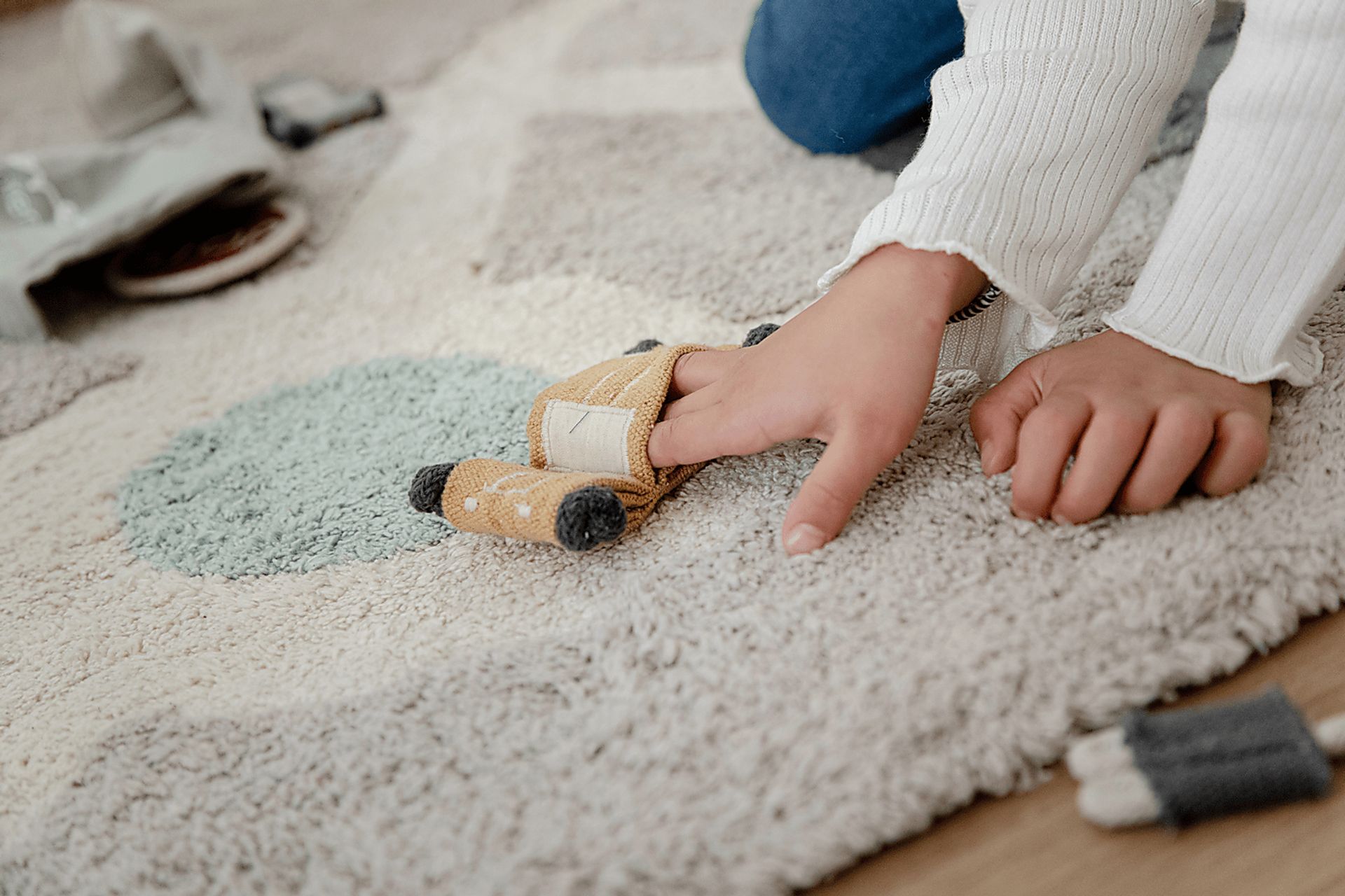 Kids Eco-City Beige 4' x 5'7 Machine Washable Rug - Image 3