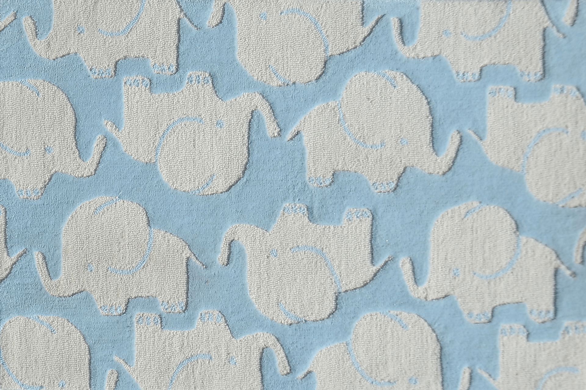Kids Elephant Dance Blue 2'8 x 4'8 Rug - Image 1