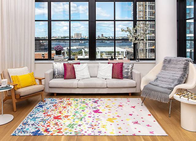 Kids Emgena White/Multi 5'3 x 7' Rug - Thumbnail - Image 2