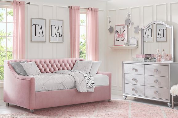 Kids Evangeline Silver 5 Pc Bedroom with Alena Pink Twin Daybed