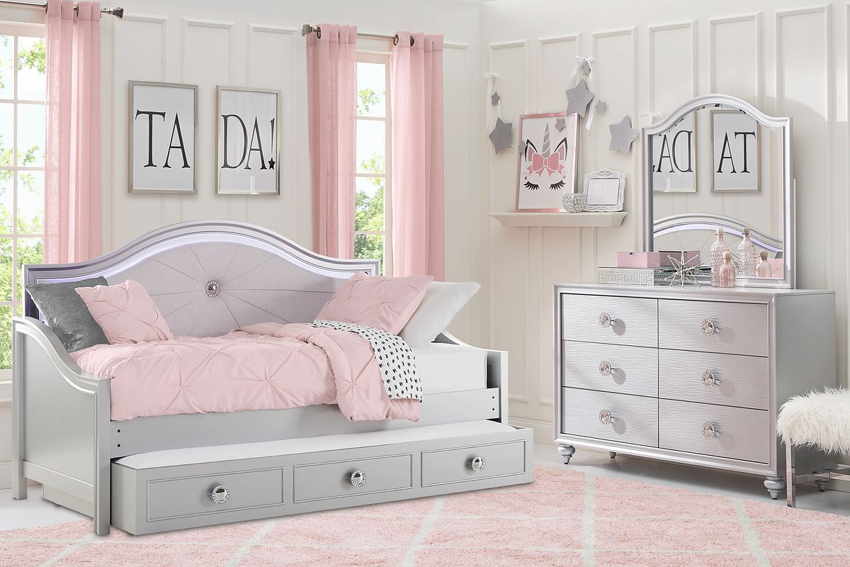 Evangeline 5 Pc Silver Gray Twin Bedroom Set With Mirror Dresser